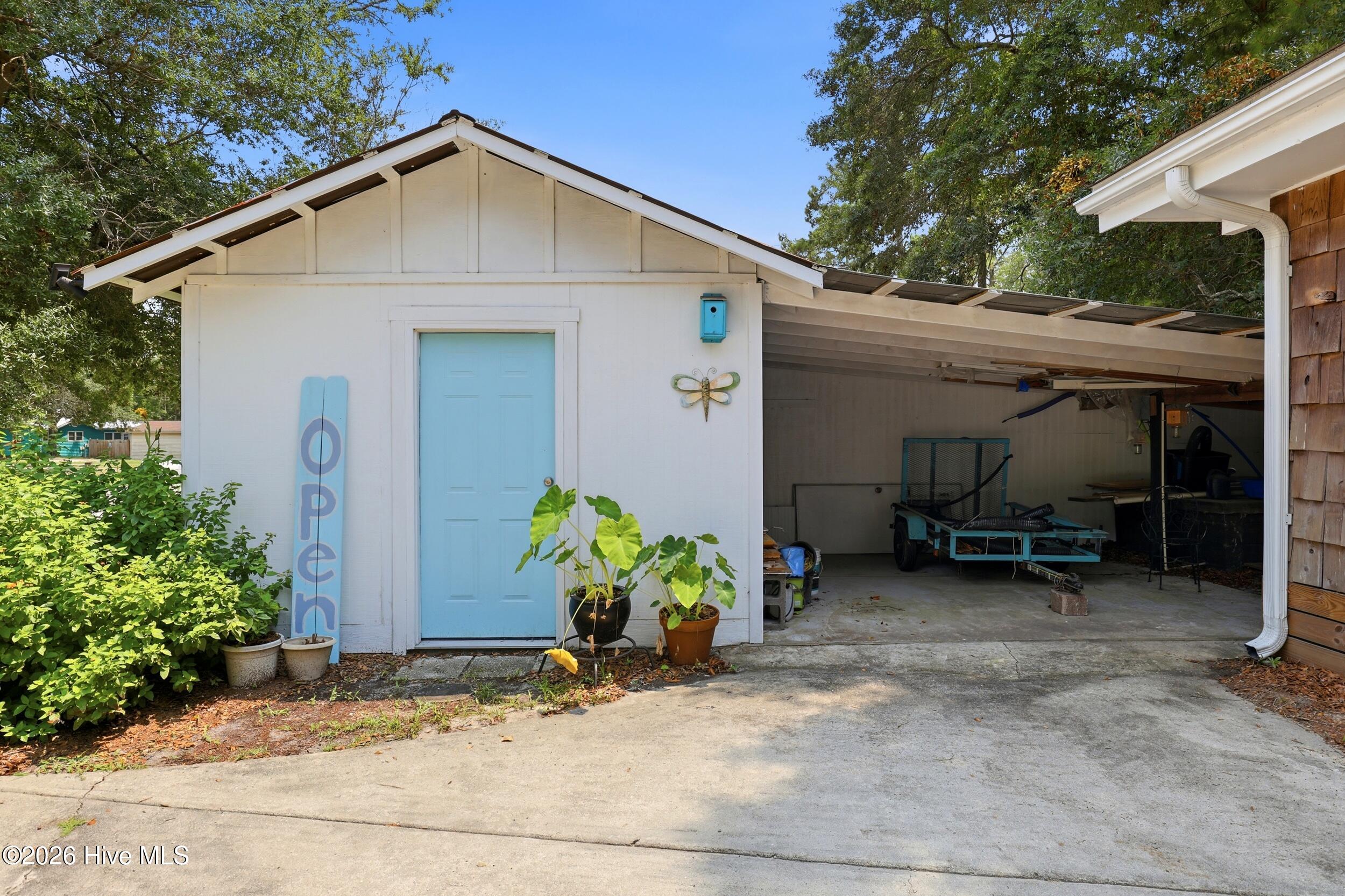 9081 Beach Drive Sw Property Photo 40