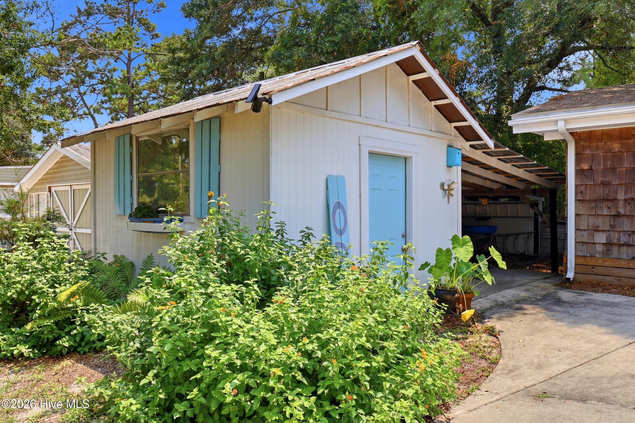 9081 Beach Drive Sw Property Photo 41