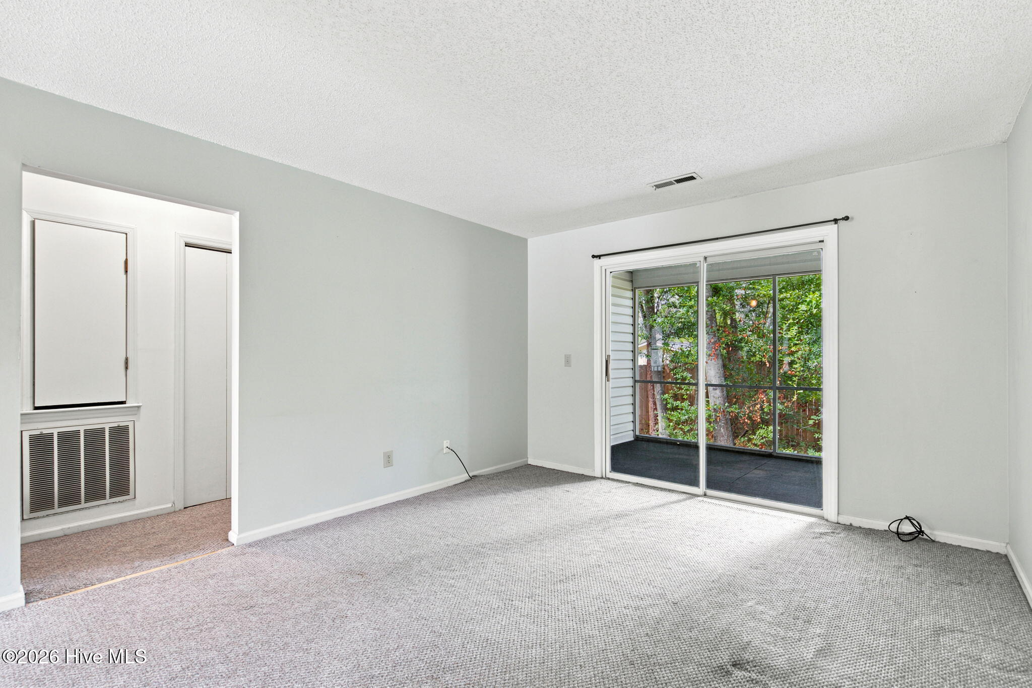 2730 S 17th Street Apt D Property Photo 14