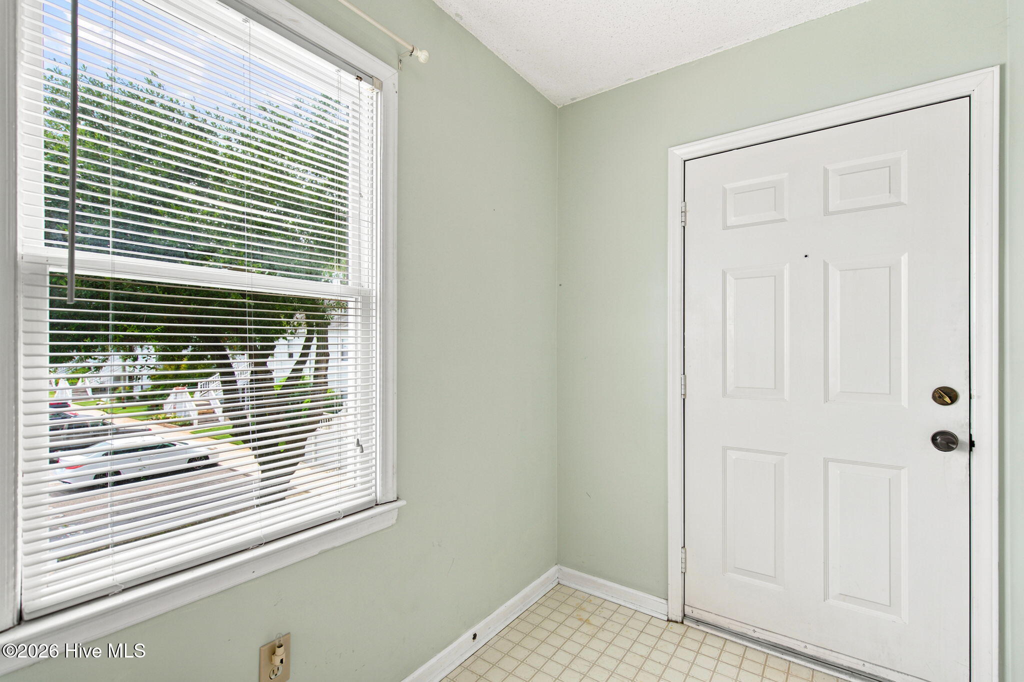 2730 S 17th Street Apt D Property Photo 29