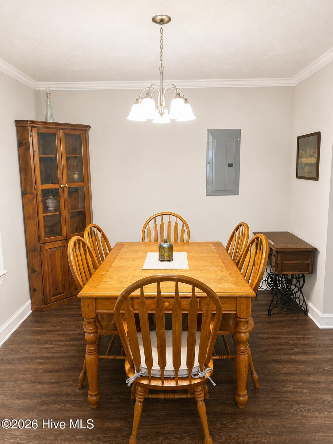 173 Village Run Property Photo 8