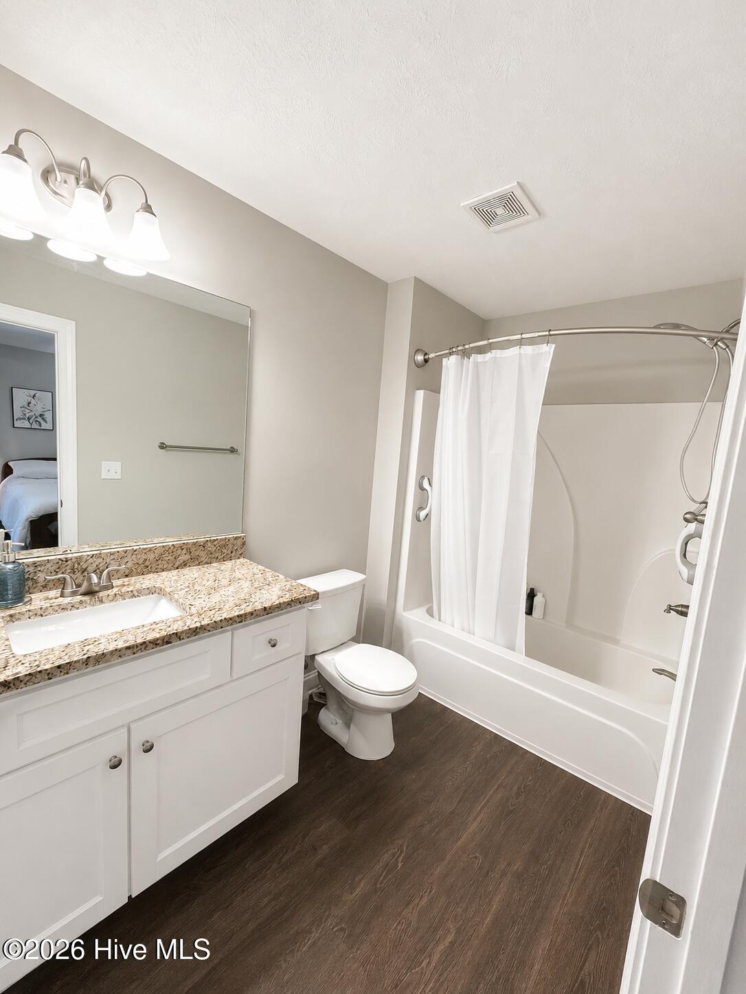 173 Village Run Property Photo 11