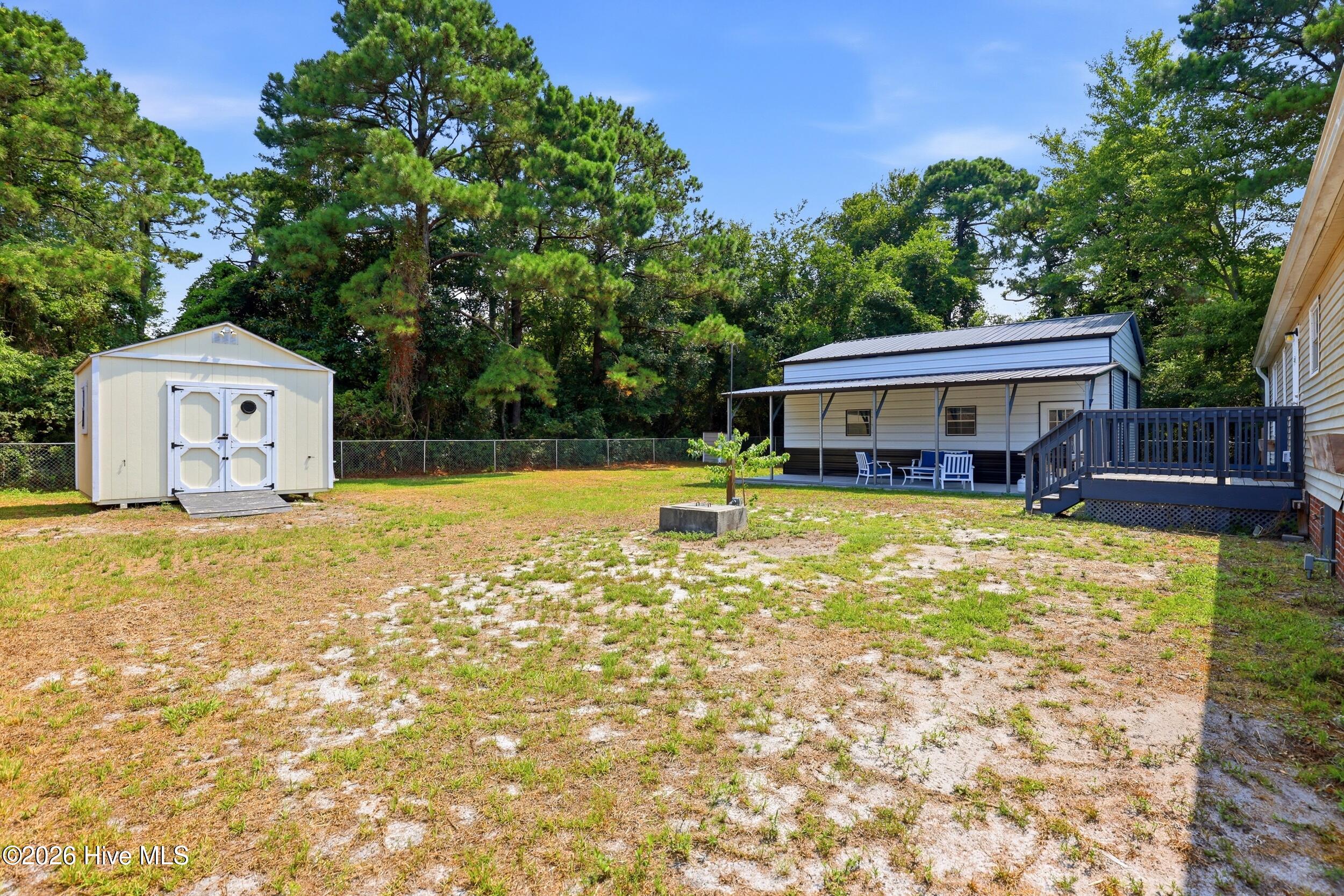 709 Inlet Acres Drive Property Photo 24