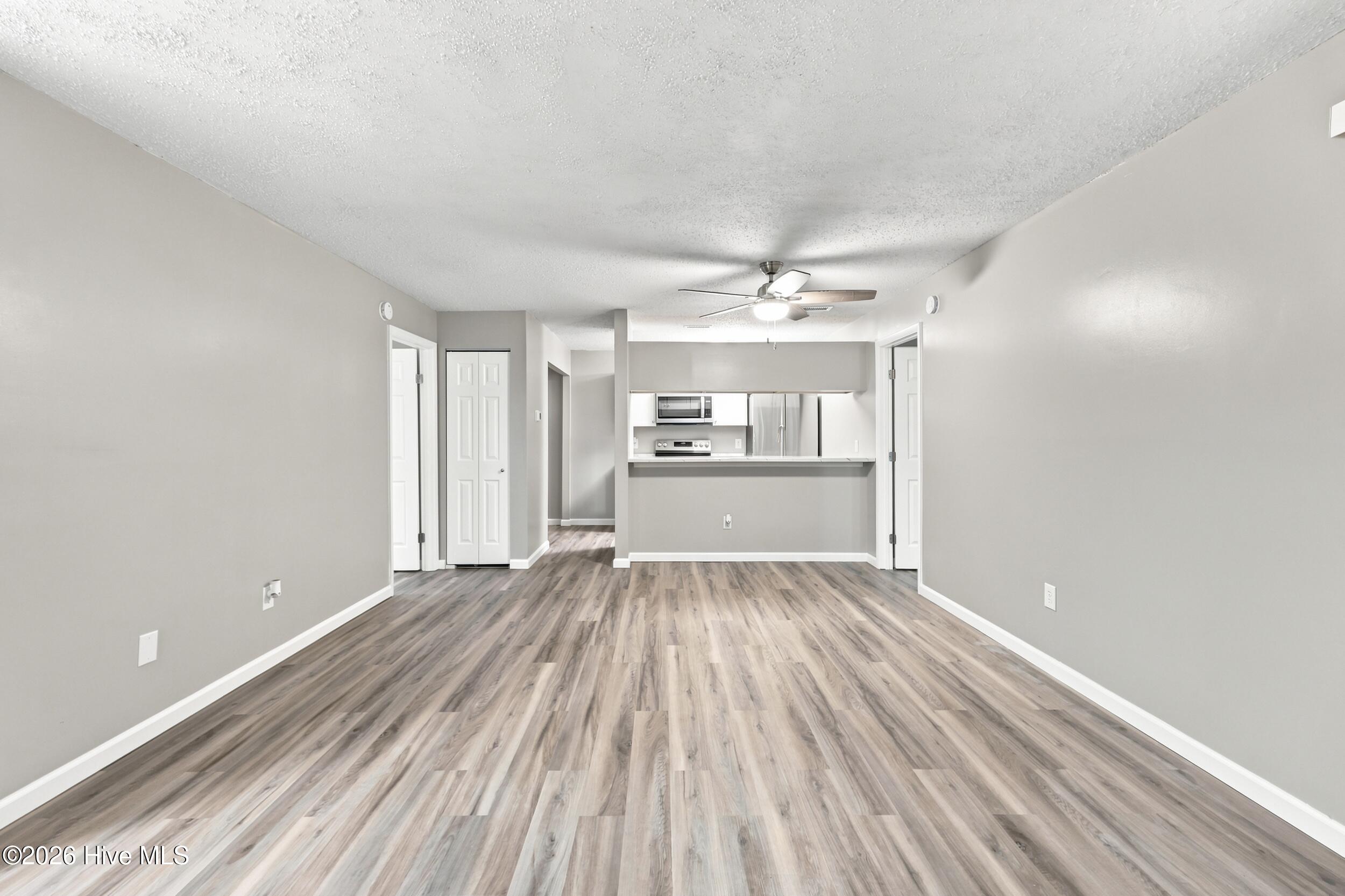 313 Thalia Station Court Property Photo 5