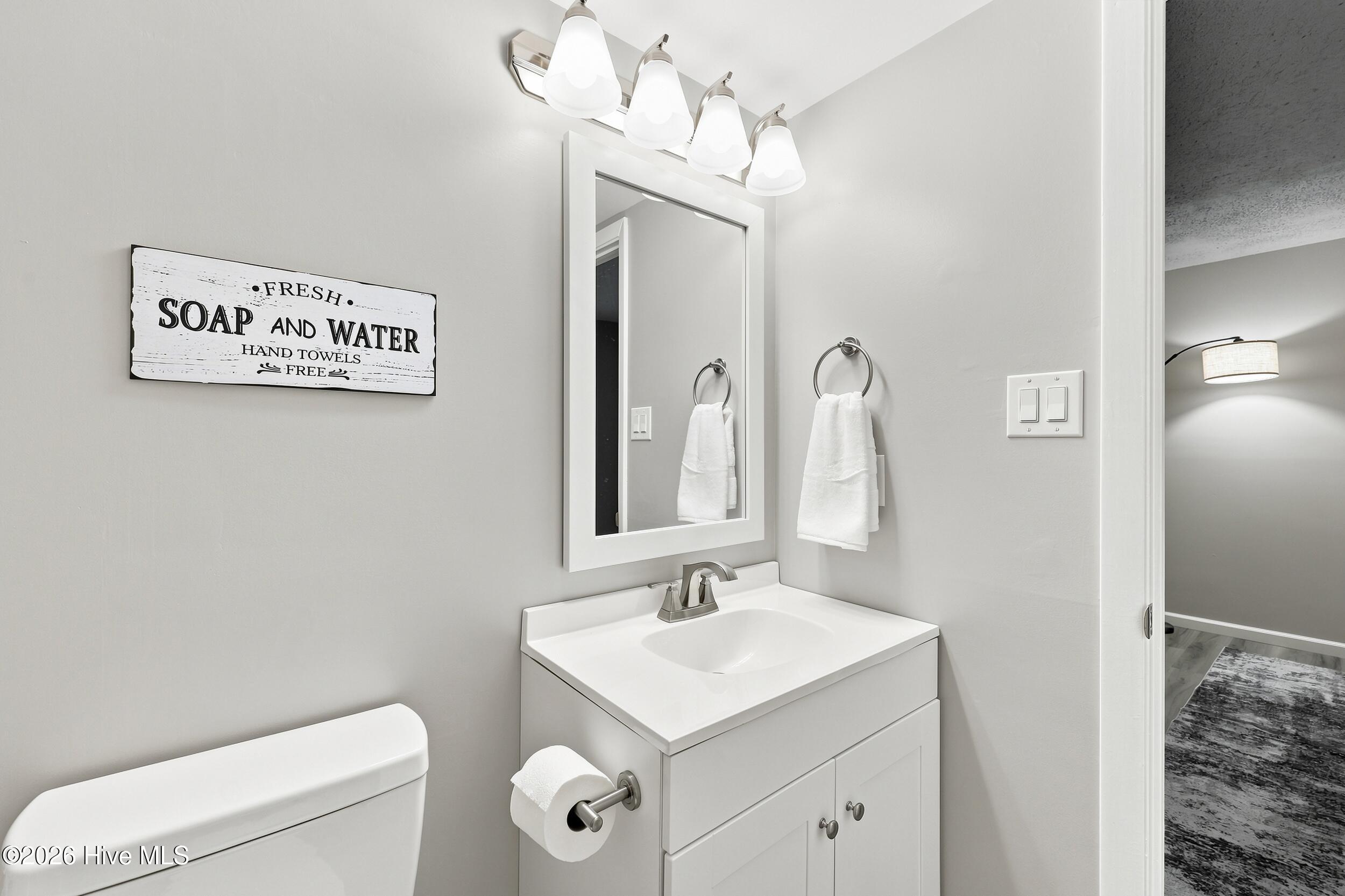 313 Thalia Station Court Property Photo 22