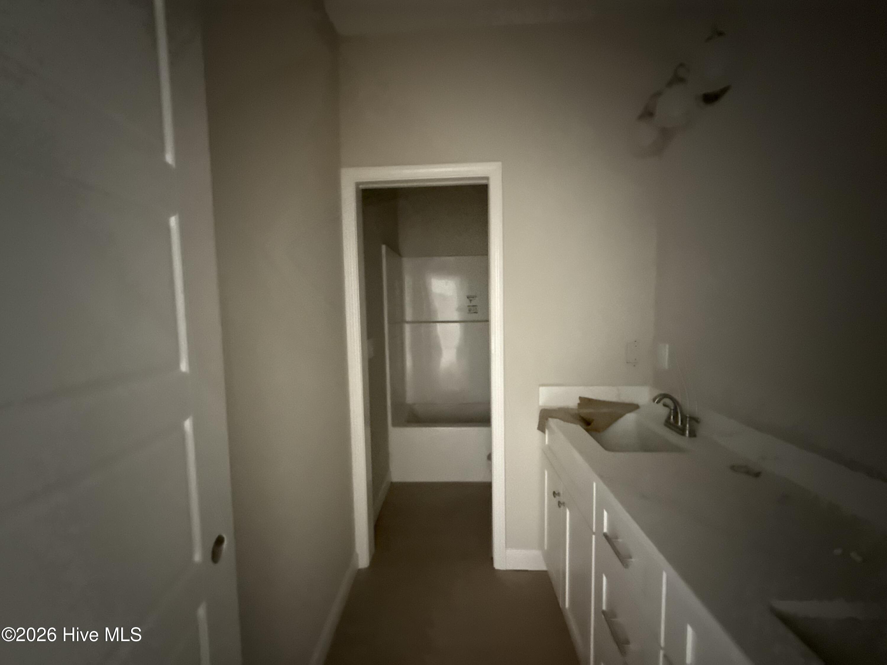 1702 Walnut Run Drive Property Photo 6
