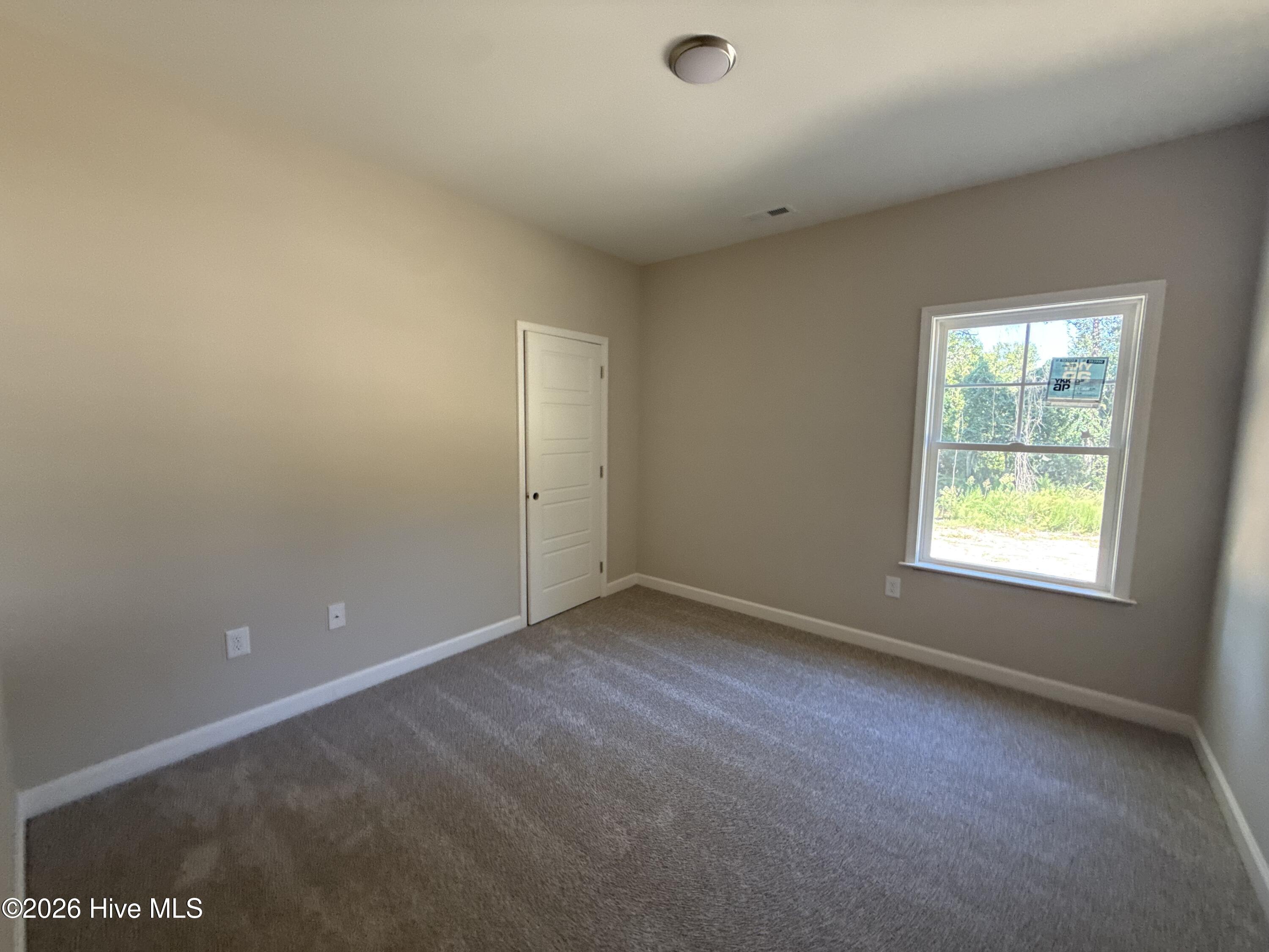 1702 Walnut Run Drive Property Photo 7