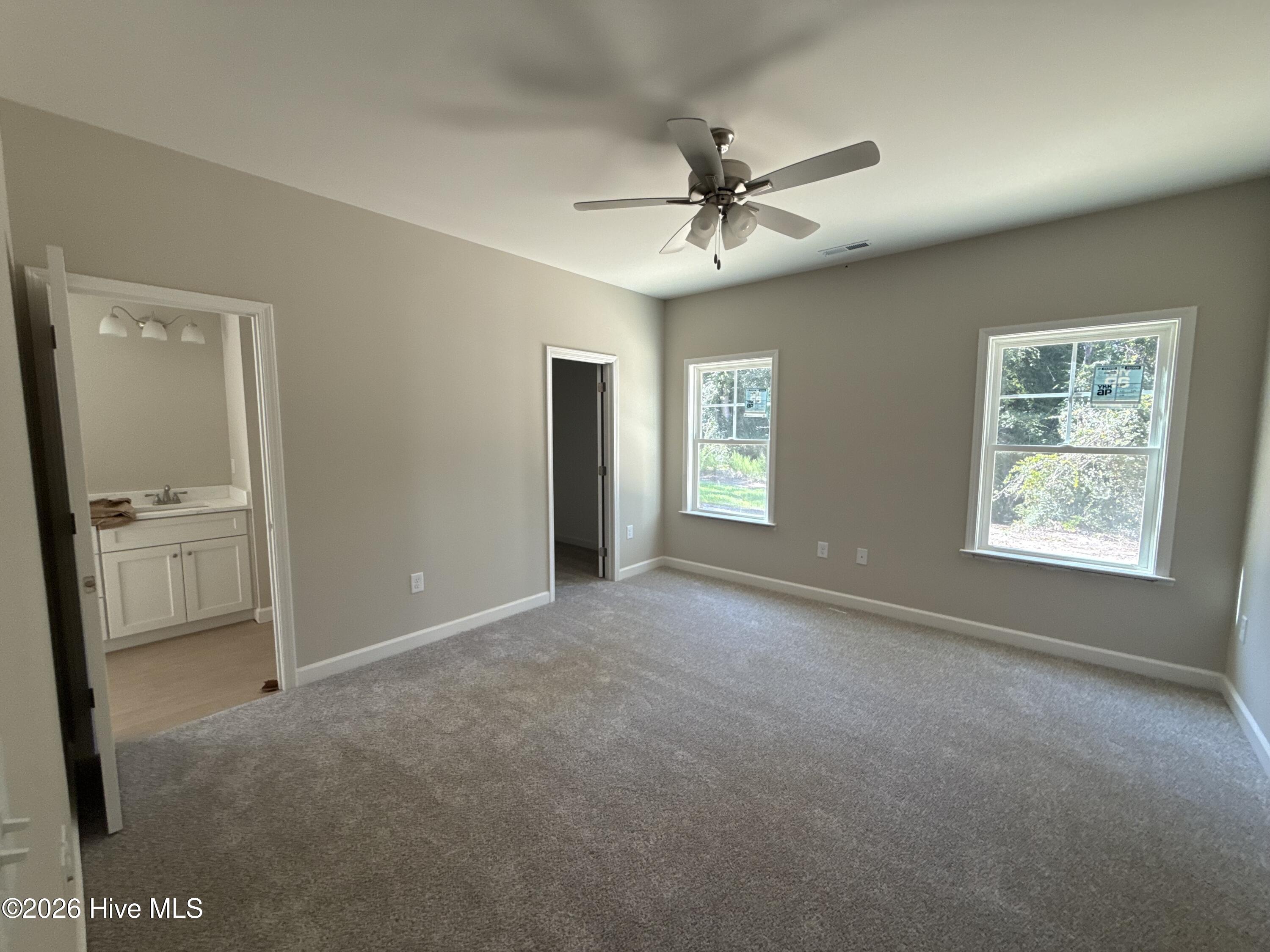 1702 Walnut Run Drive Property Photo 10