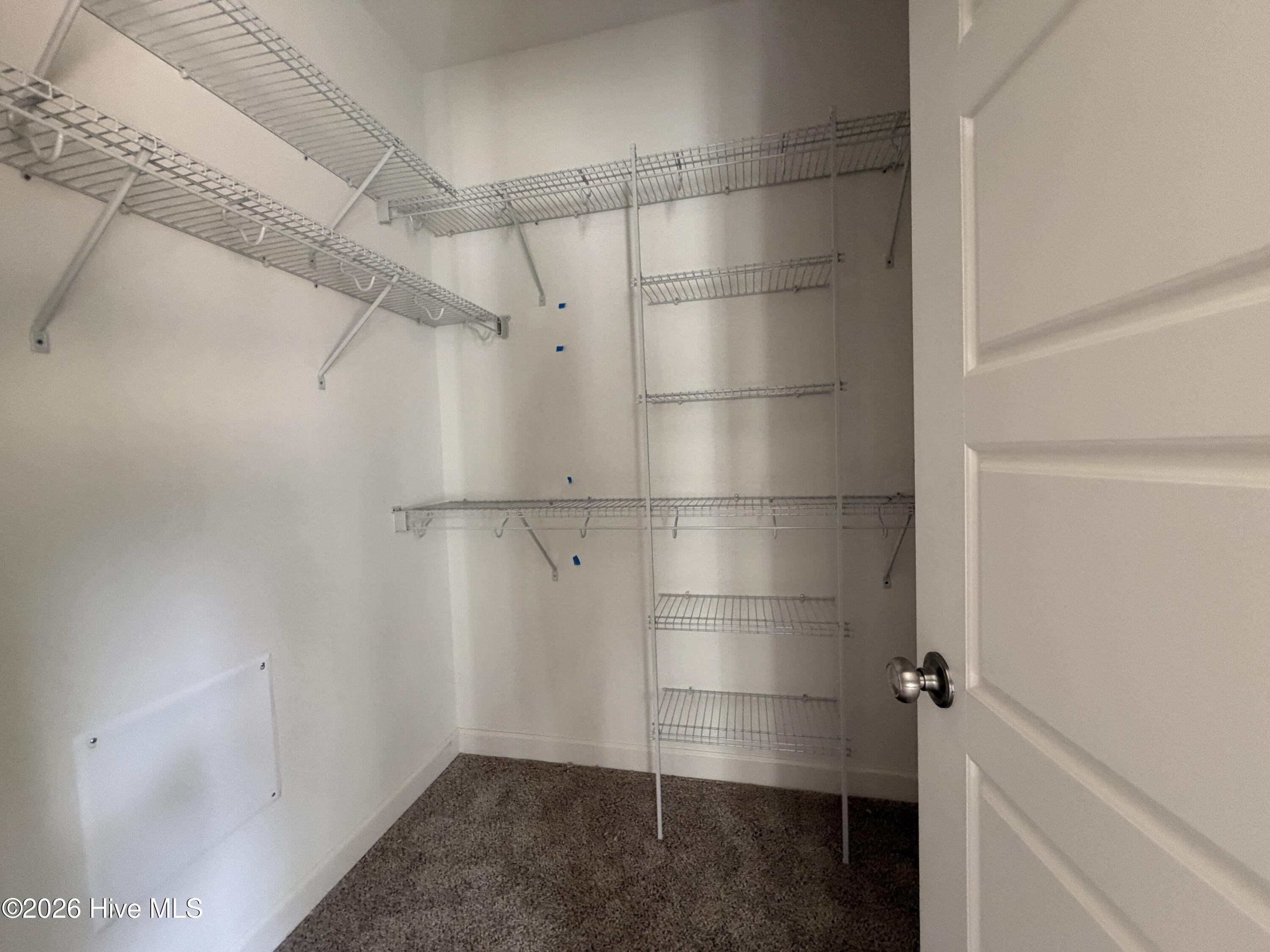 1702 Walnut Run Drive Property Photo 10