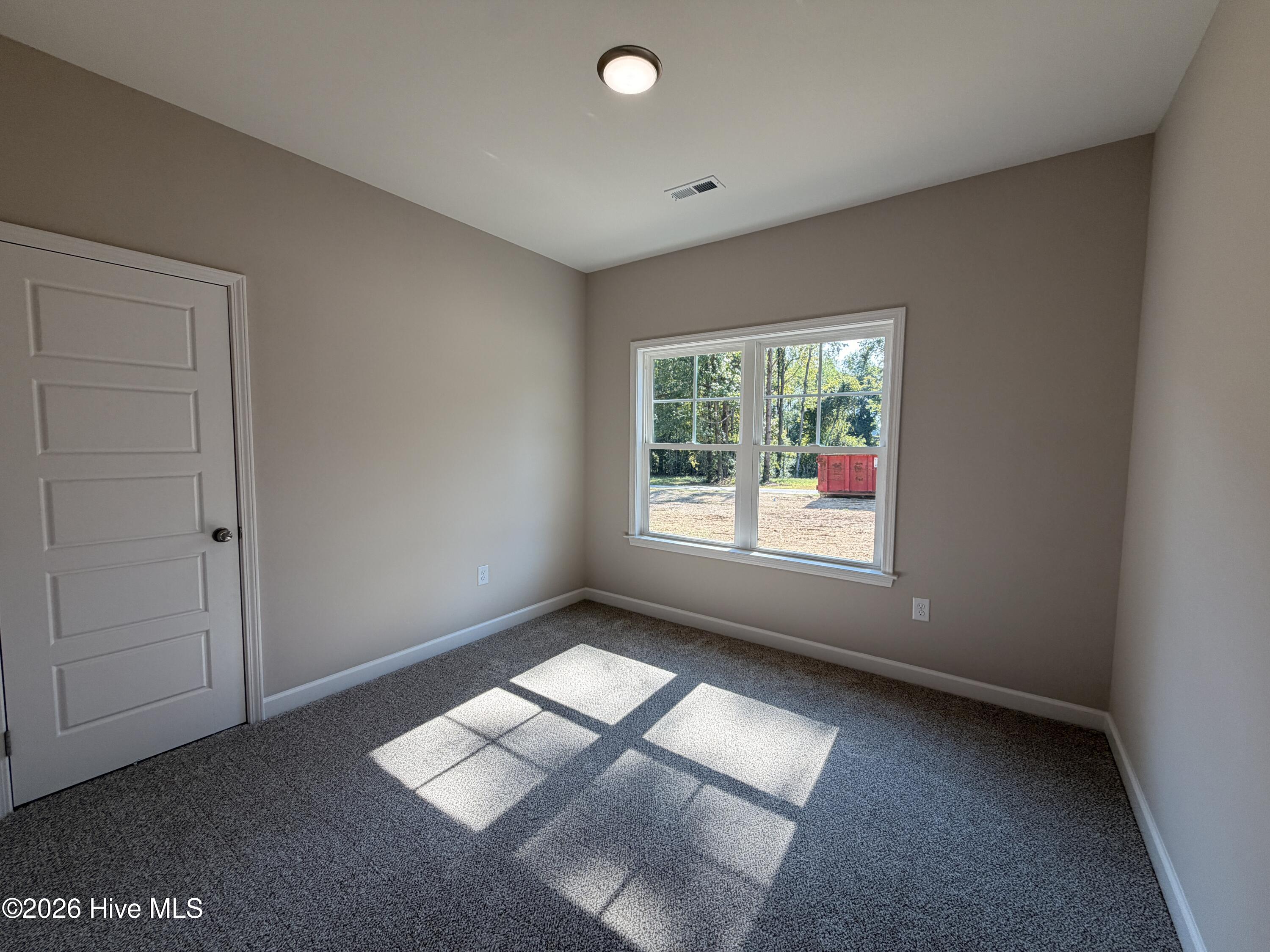 1702 Walnut Run Drive Property Photo 17