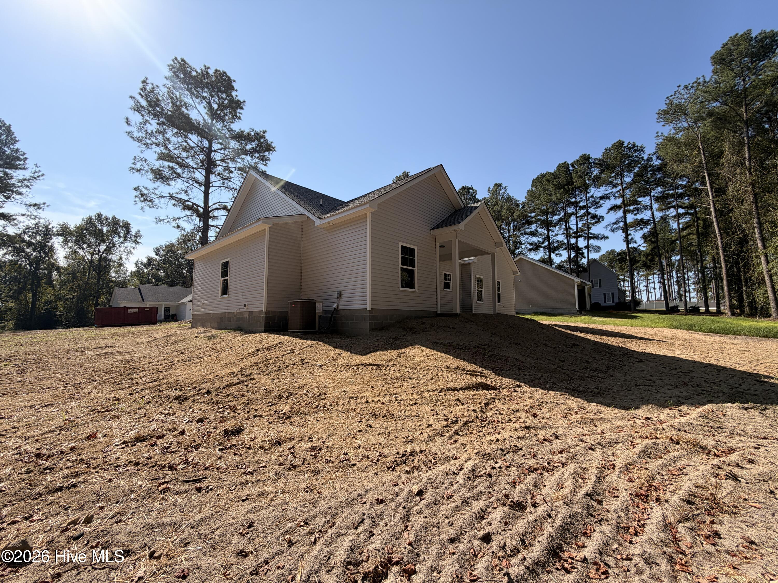 1702 Walnut Run Drive Property Photo 23