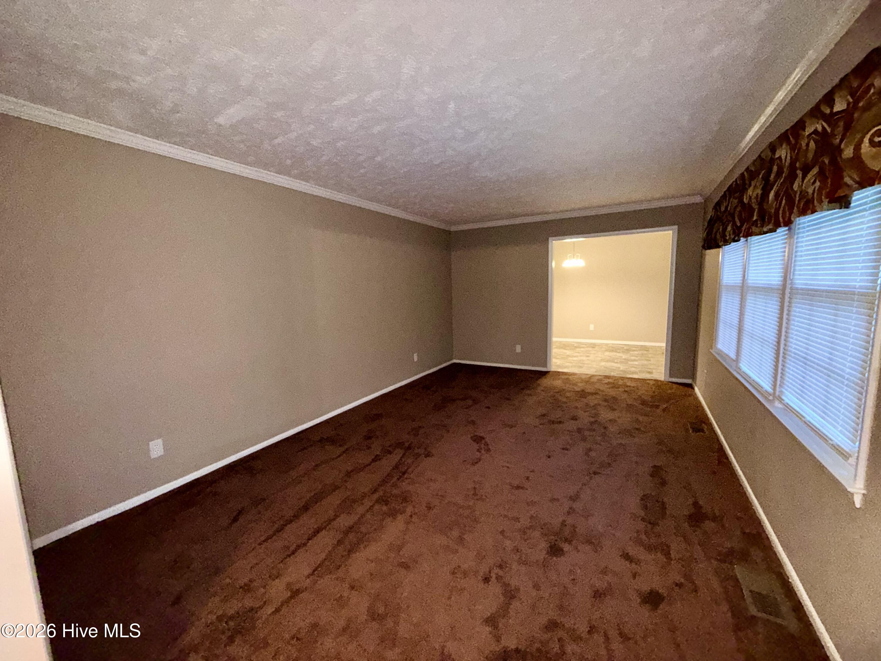 704 Highland Drive Property Photo 7