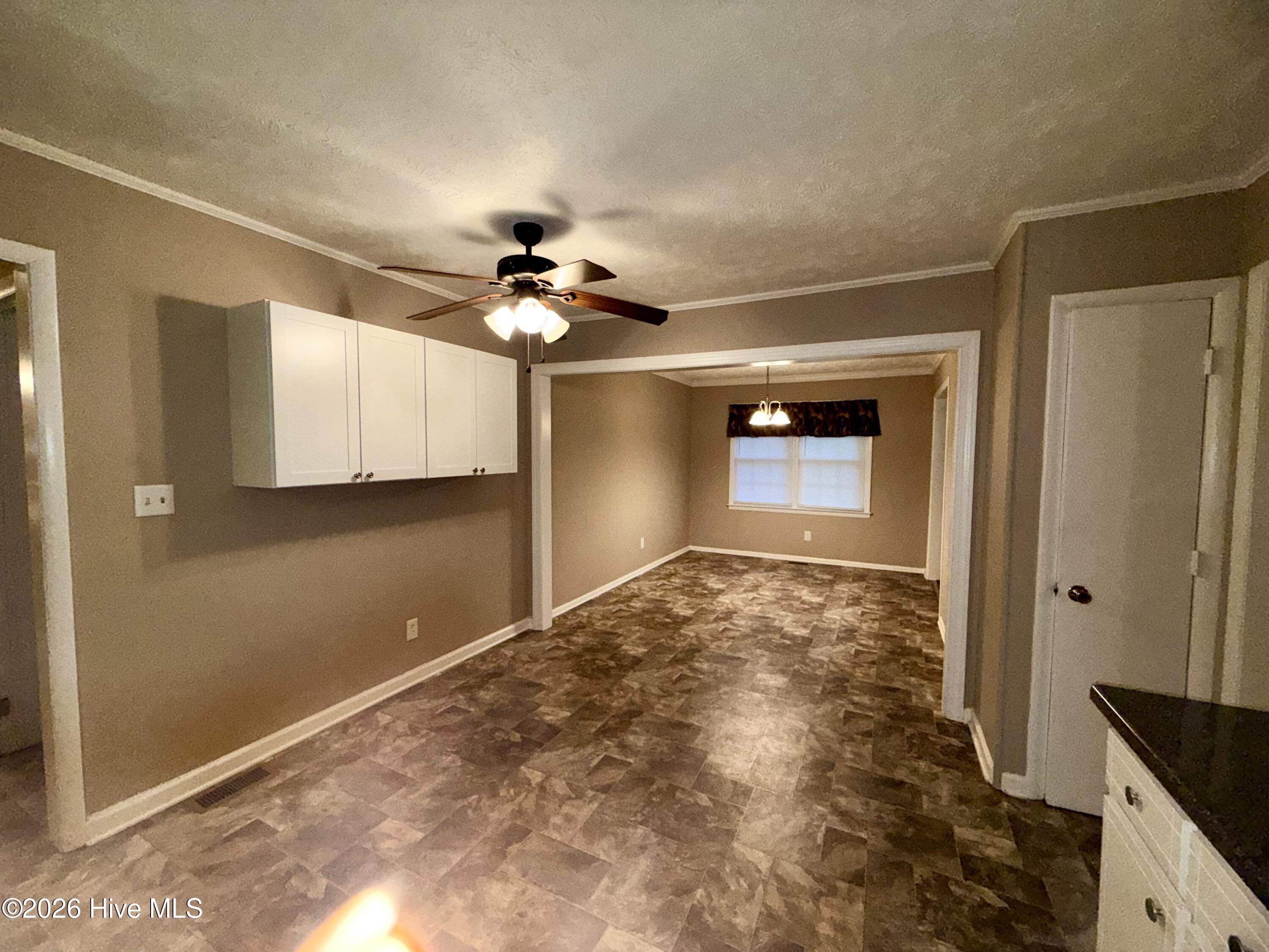 704 Highland Drive Property Photo 9