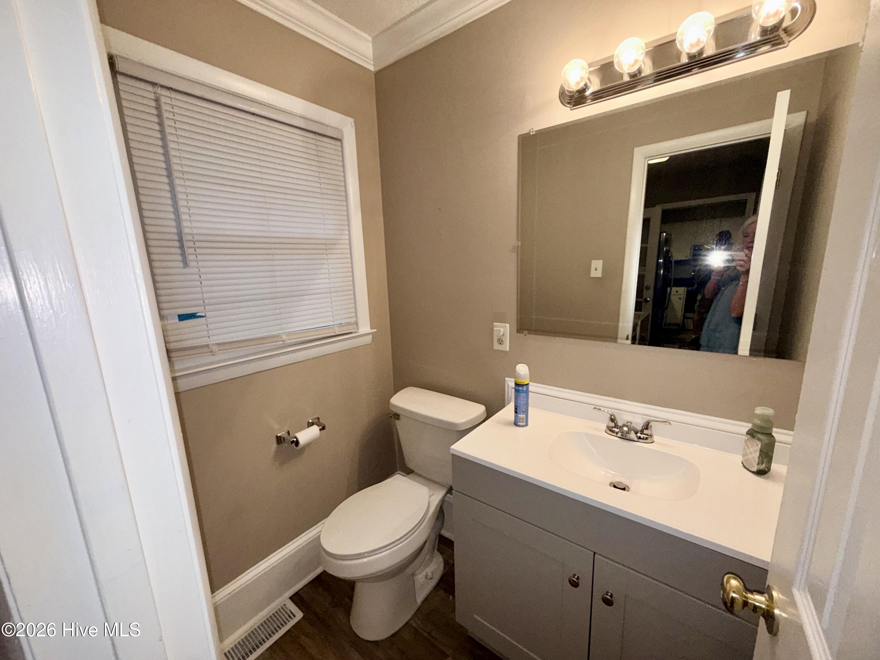 704 Highland Drive Property Photo 14