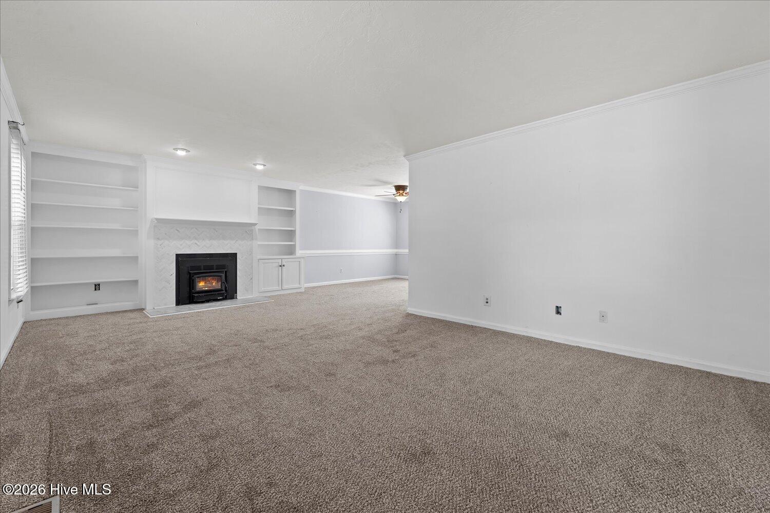 482 Fairfield Way Property Photo 5