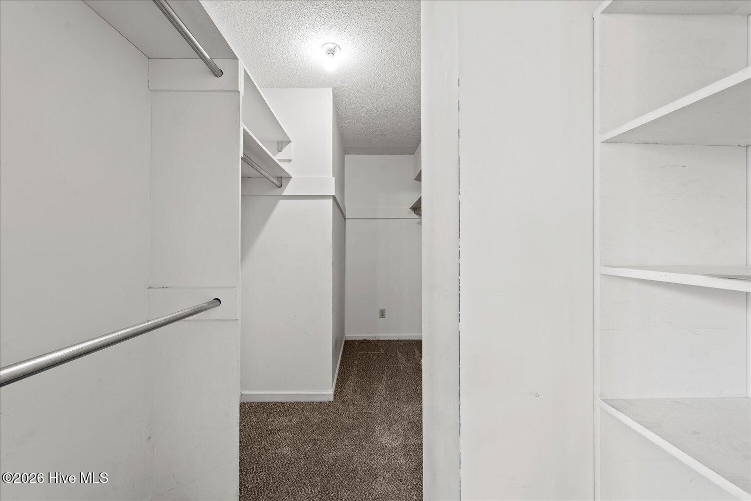 482 Fairfield Way Property Photo 28