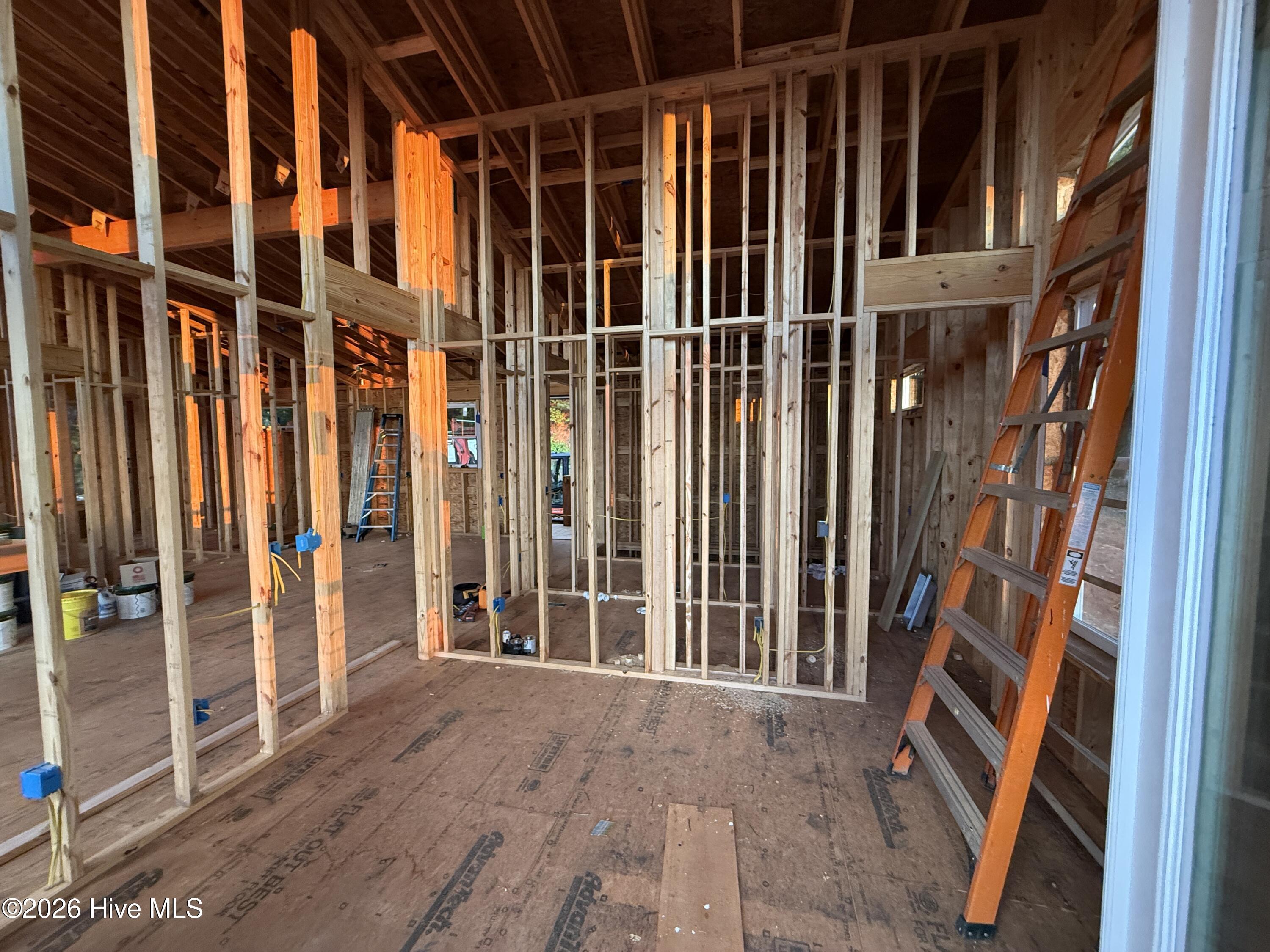 1280 Poor House Mountain Trail Property Photo 8