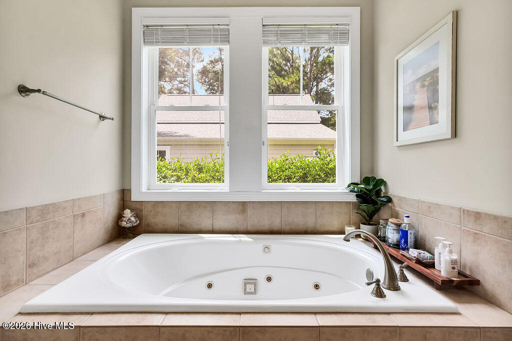 2502 Royal Palm Lane Property Photo 34