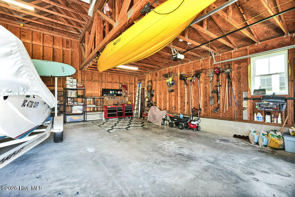 2502 Royal Palm Lane Property Photo 54