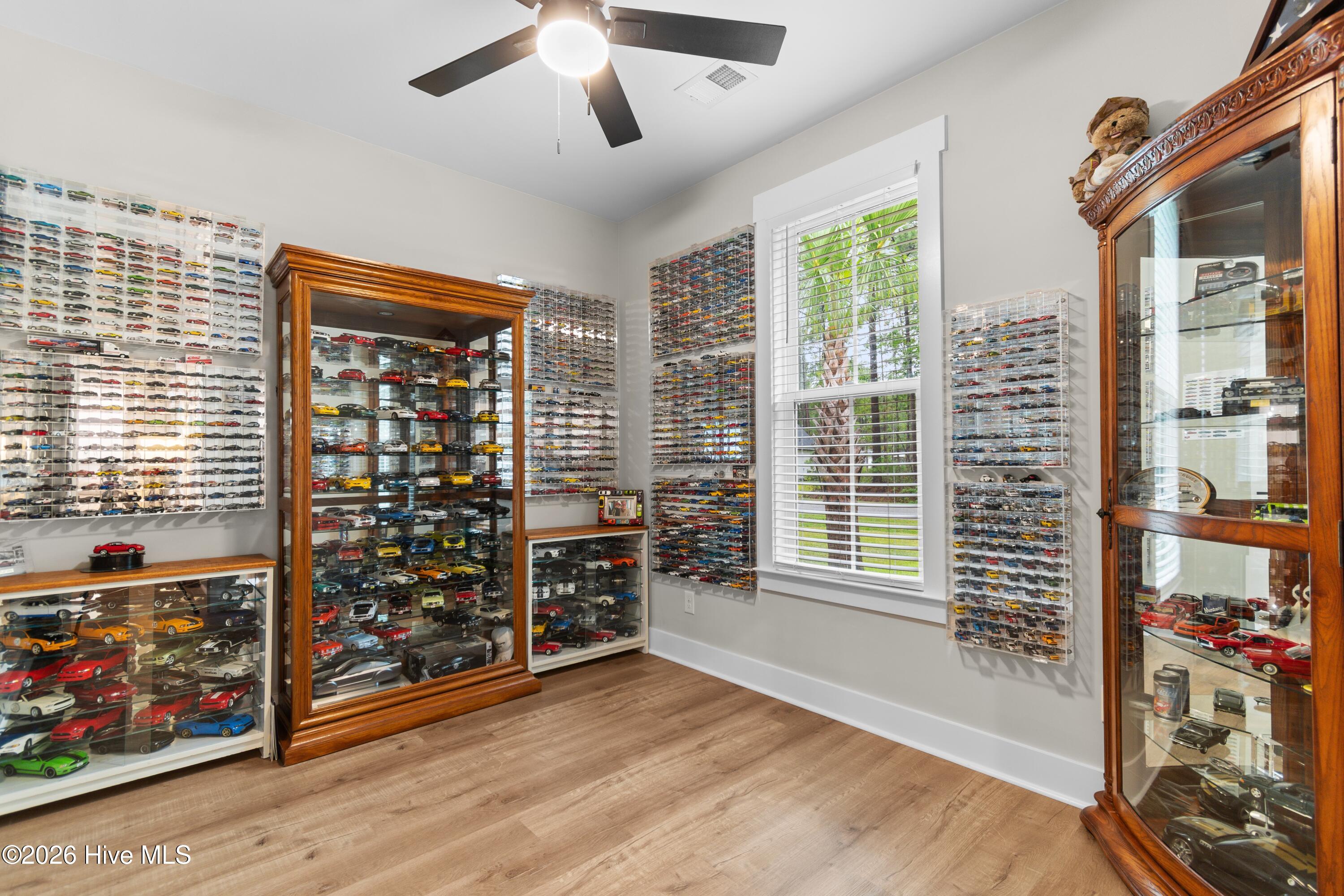 464 Boundary Loop Road Nw Property Photo 33
