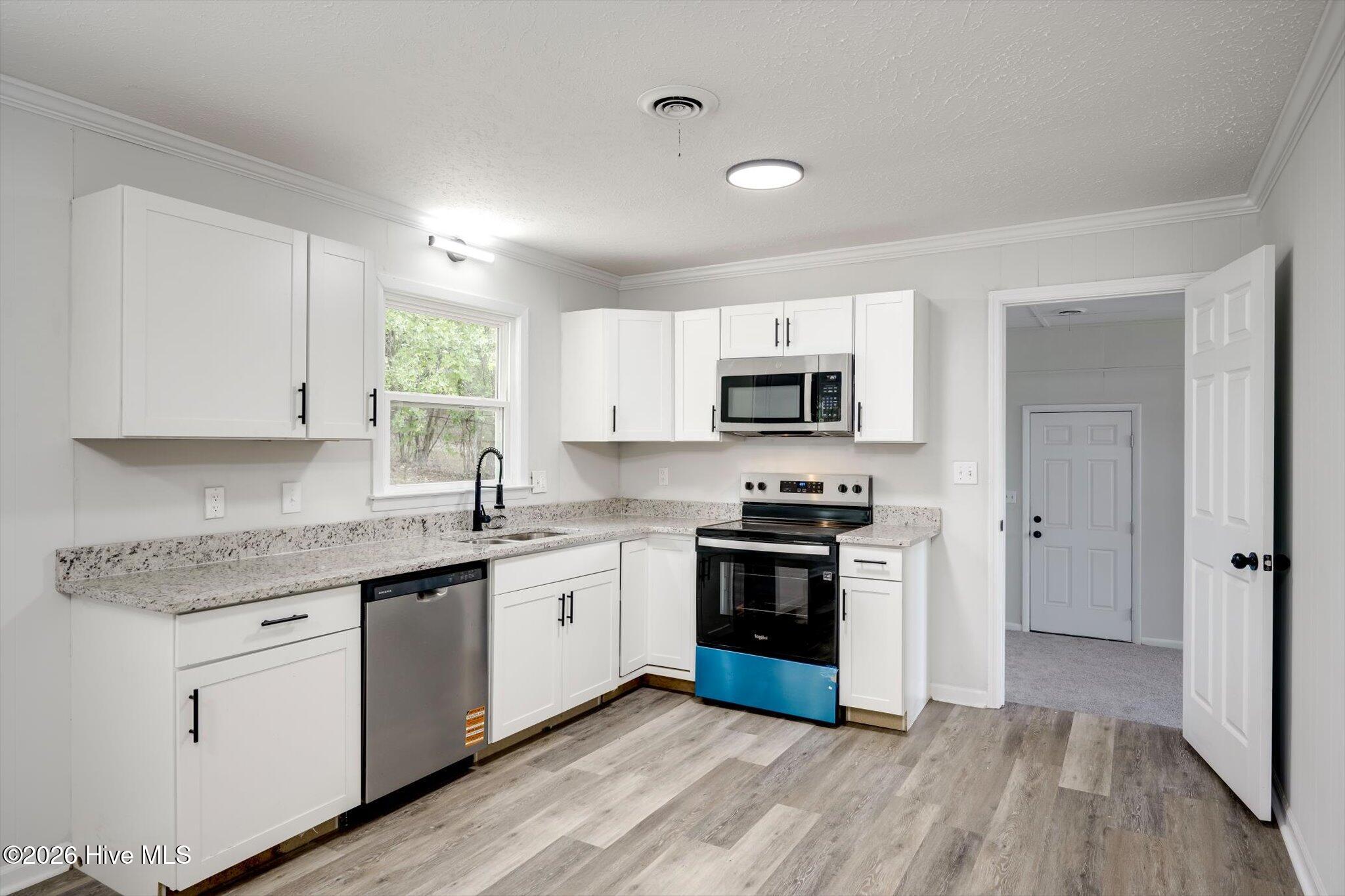 3108 Palm Court Property Photo 9