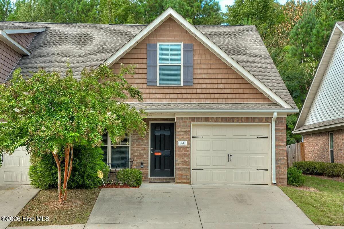 391 Connor Circle Property Photo 1