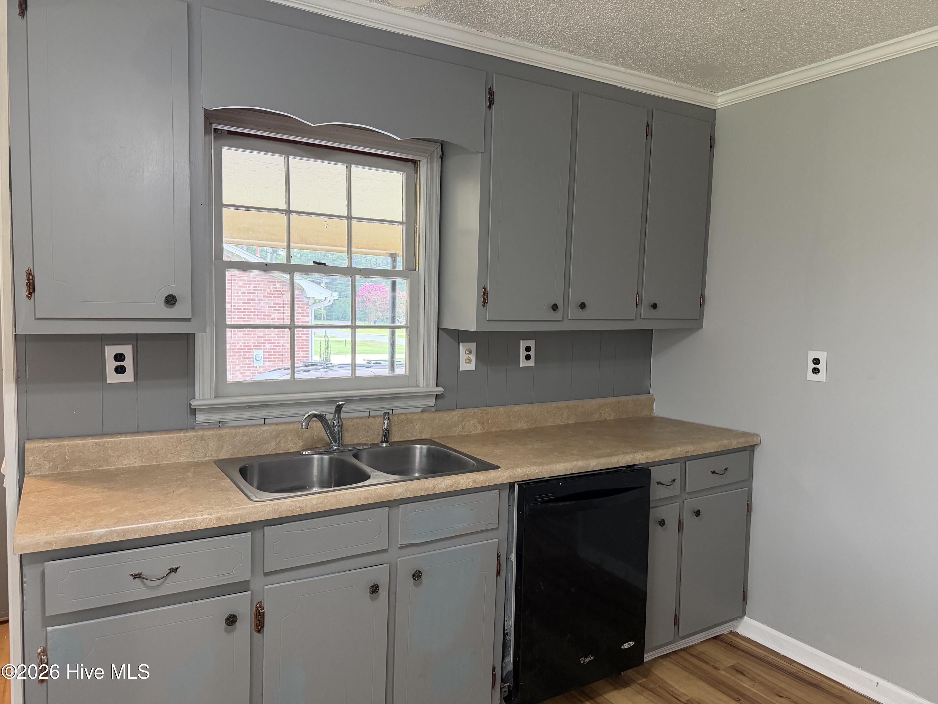 510 W Church Street Property Photo 2