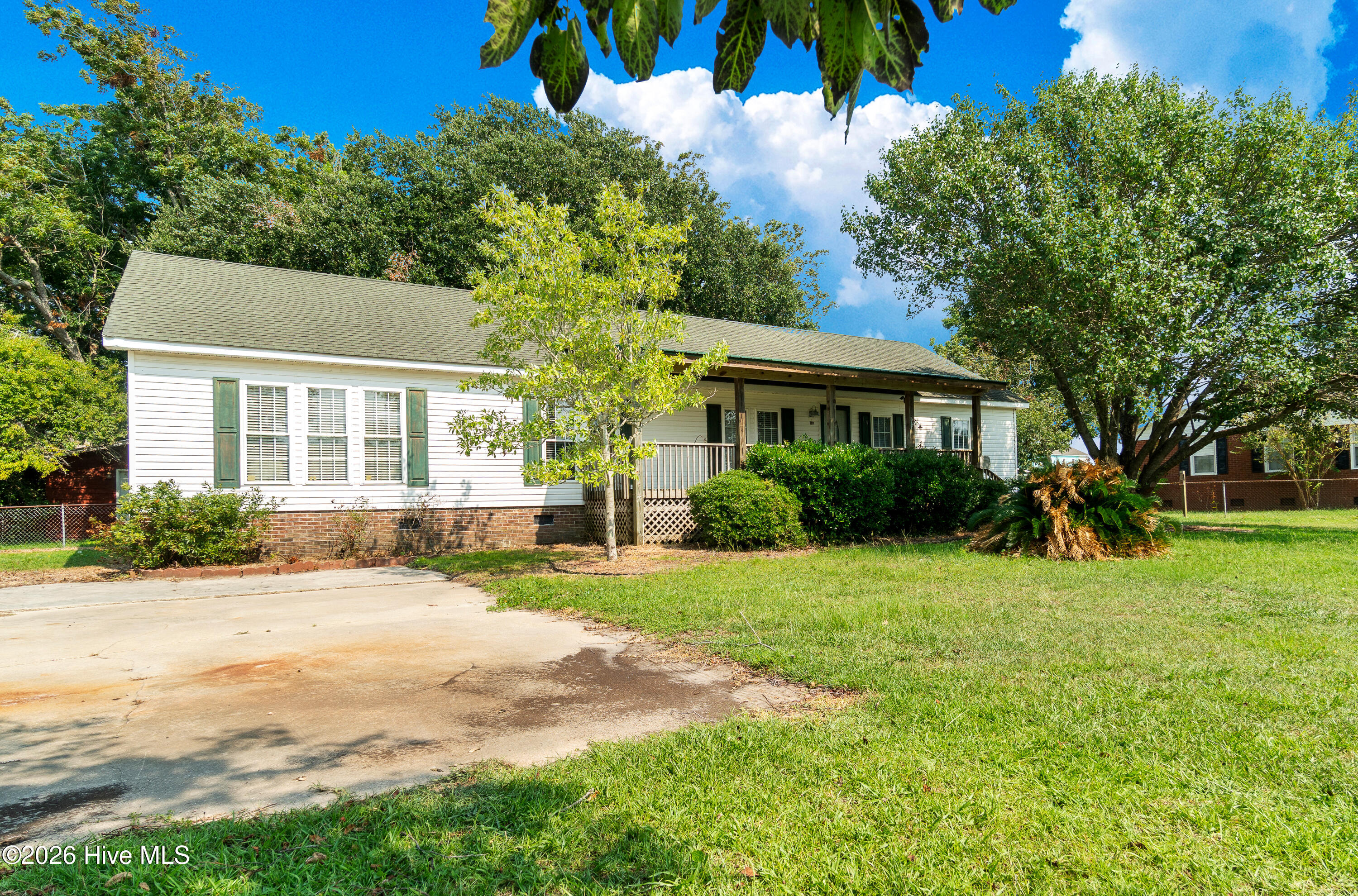 119 Dixon Drive Property Photo 1