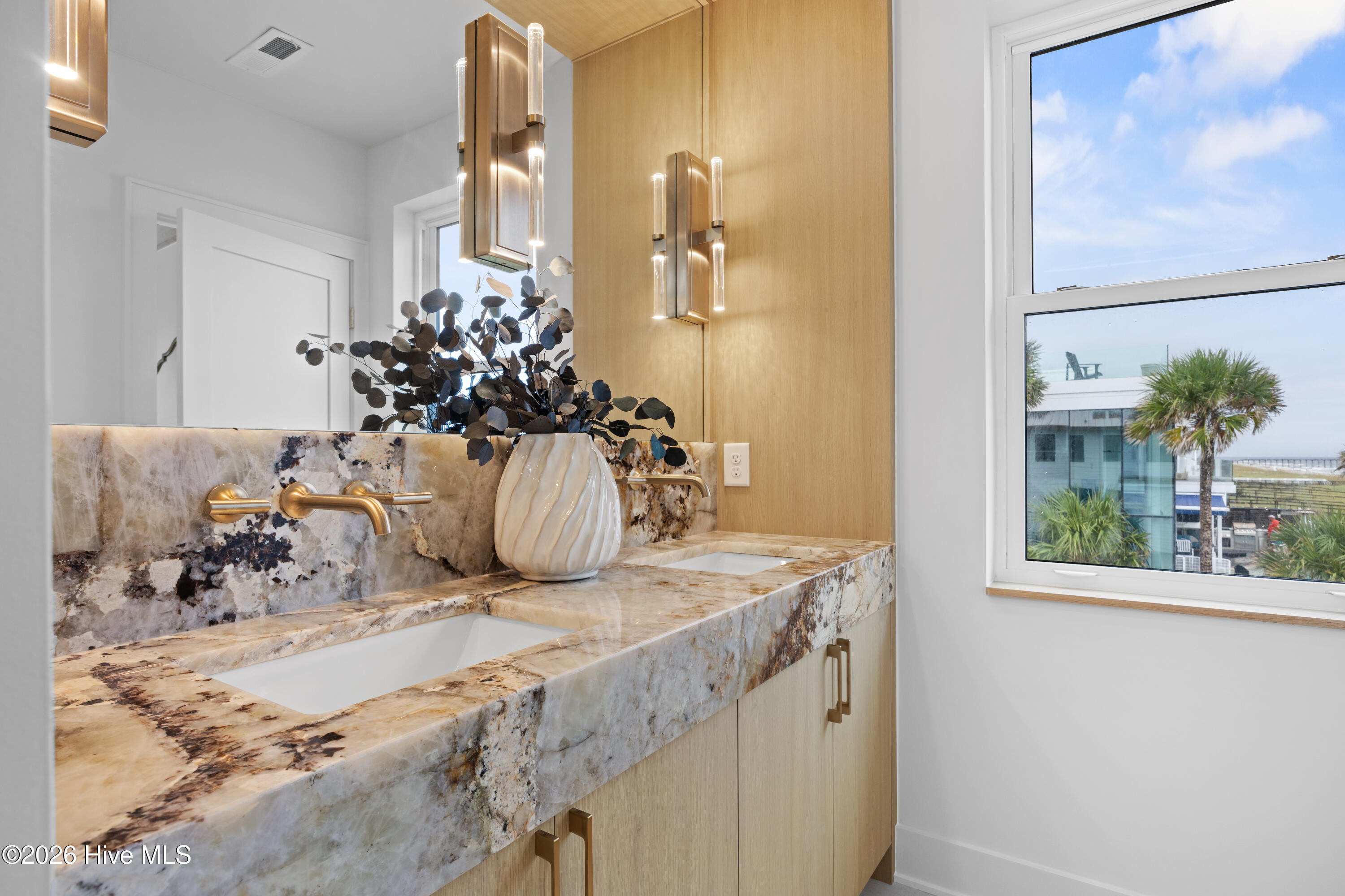 601 Fort Fisher Boulevard S A Property Photo 27