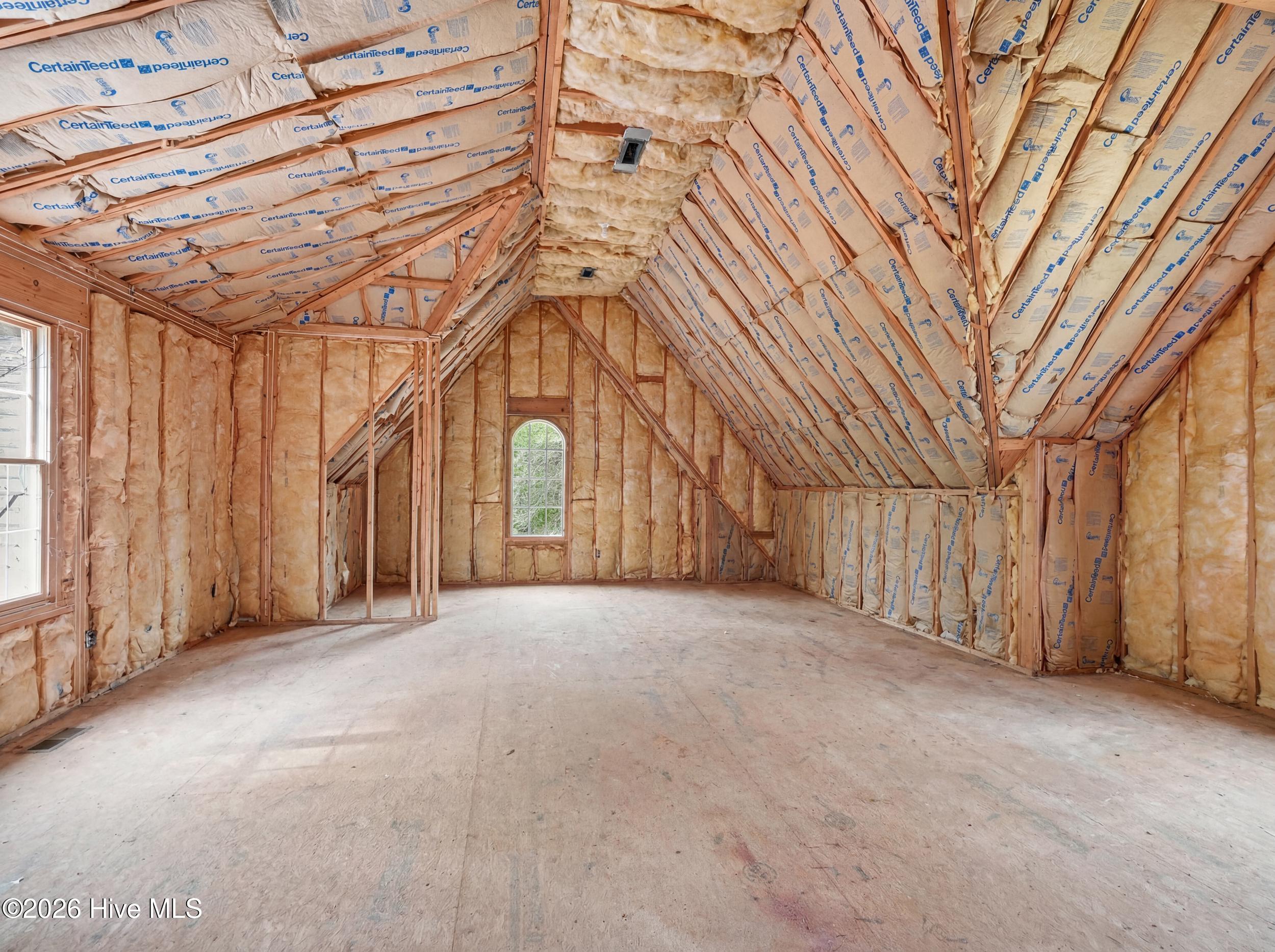 710 Lake Shore Drive Property Photo 33