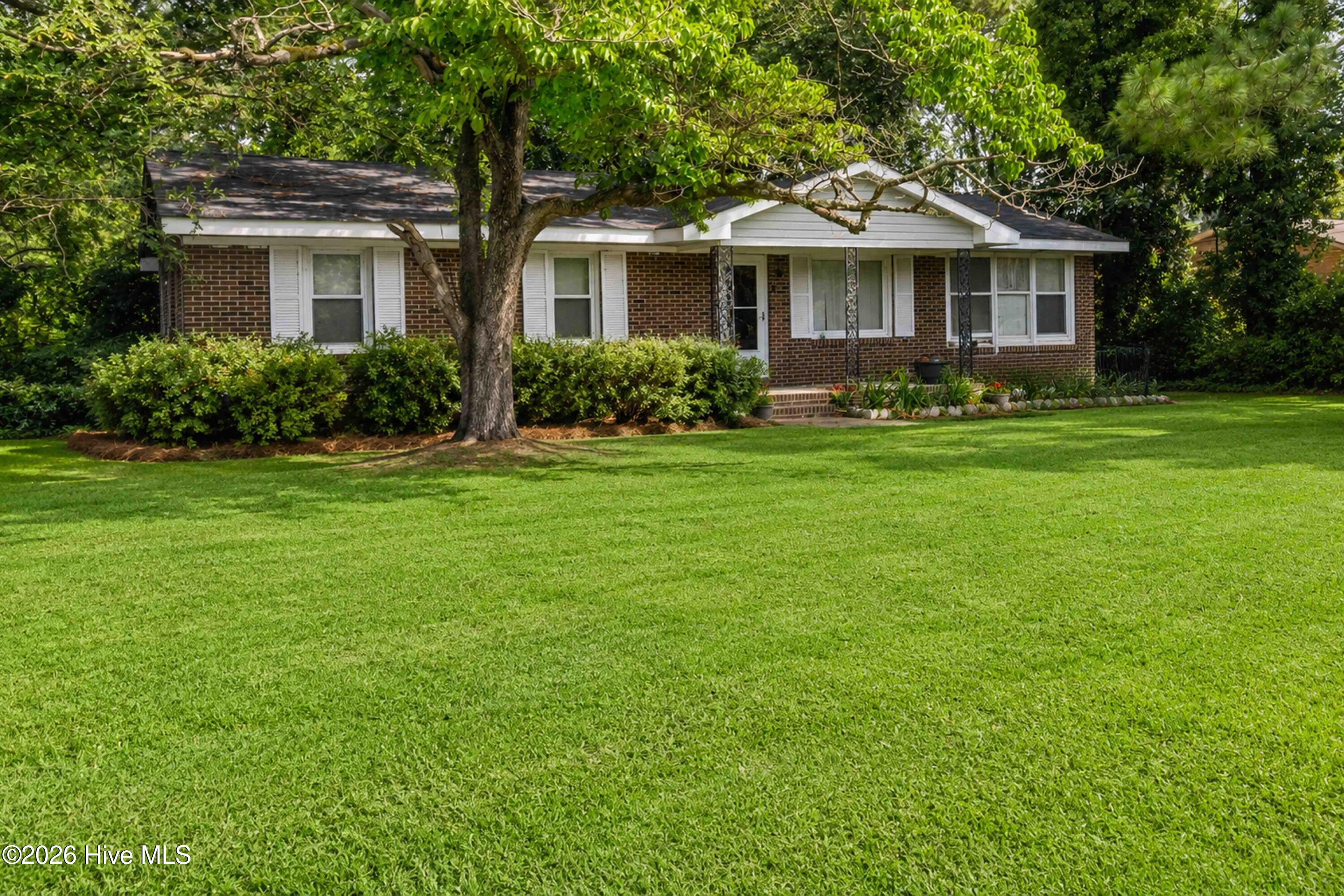 4910 White Oak Loop Property Photo 1