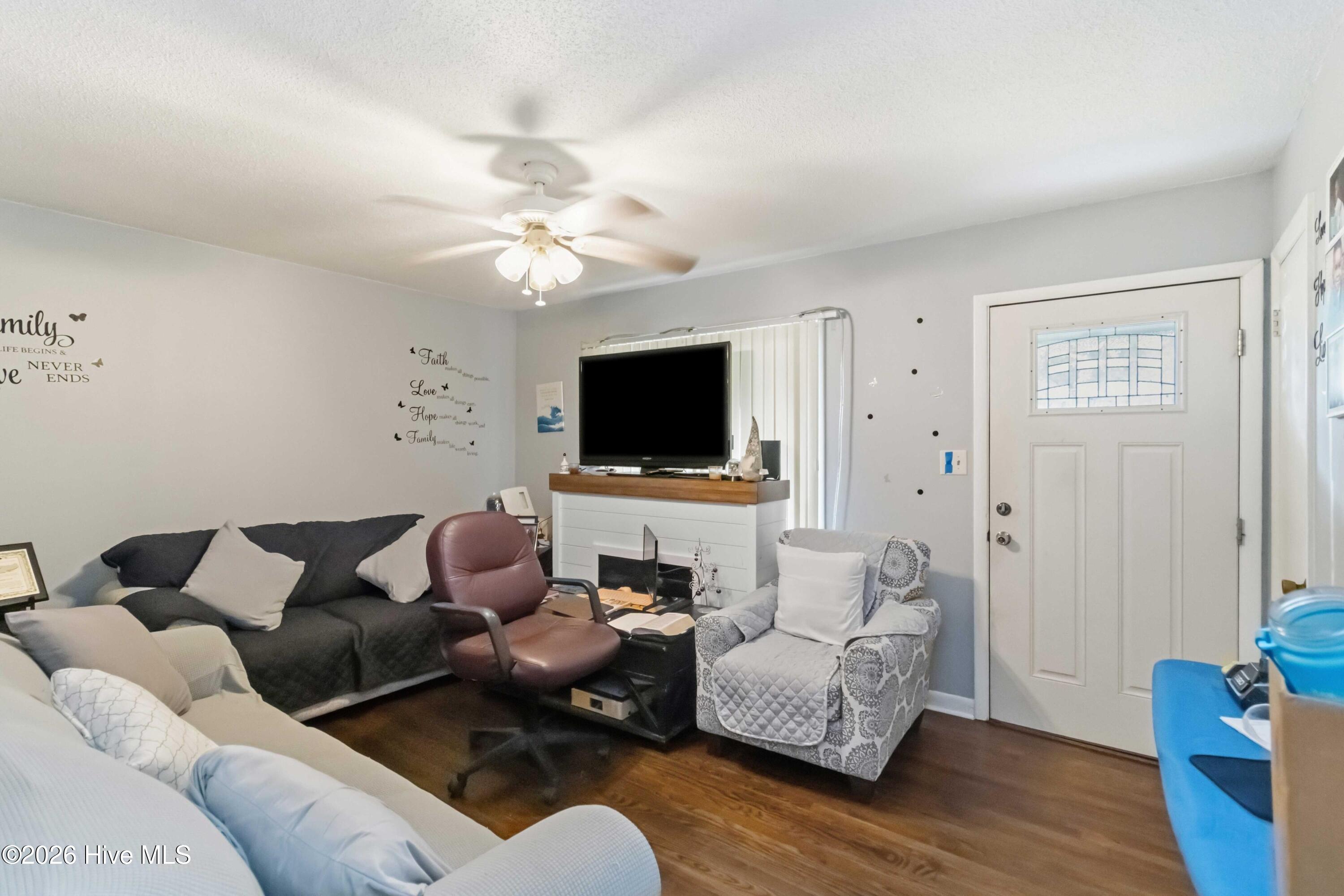 4910 White Oak Loop Property Photo 11