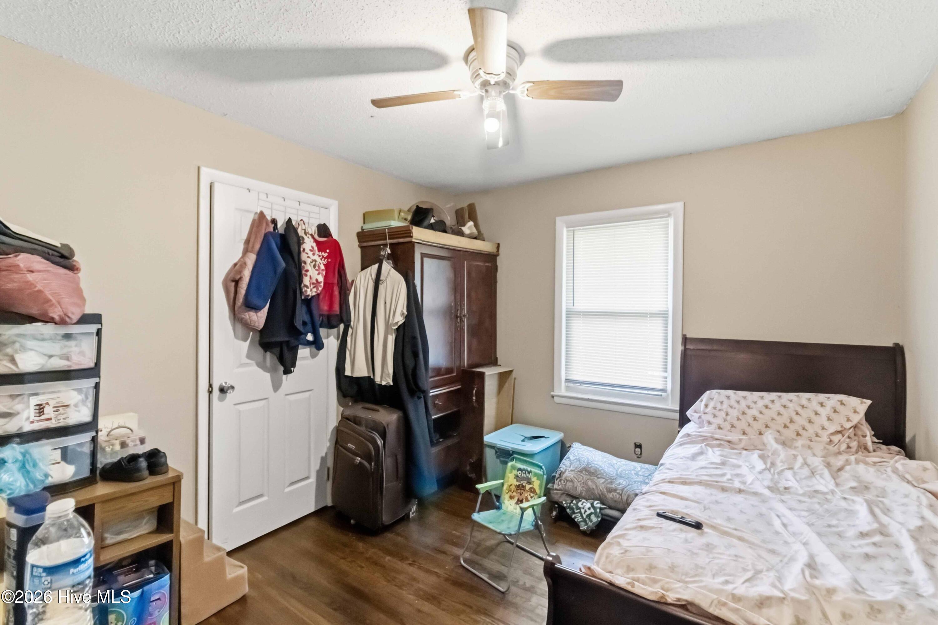 4910 White Oak Loop Property Photo 17