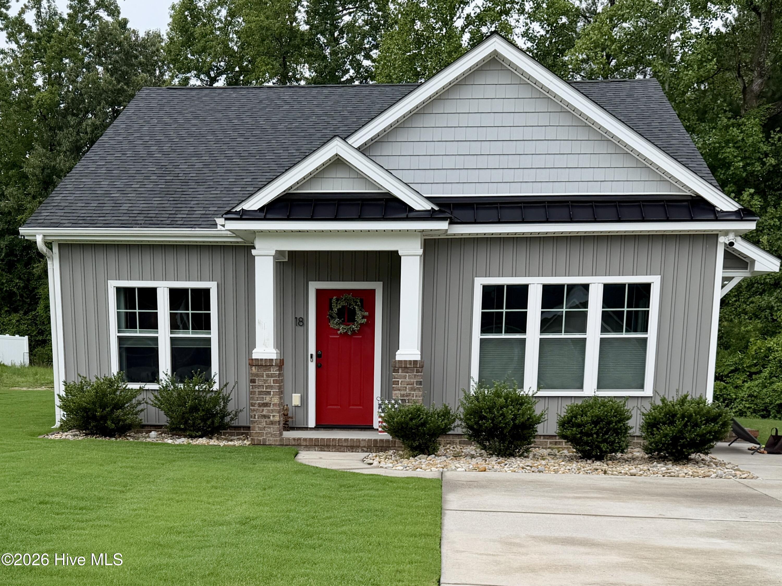 18 Wildberry Court Property Photo 1