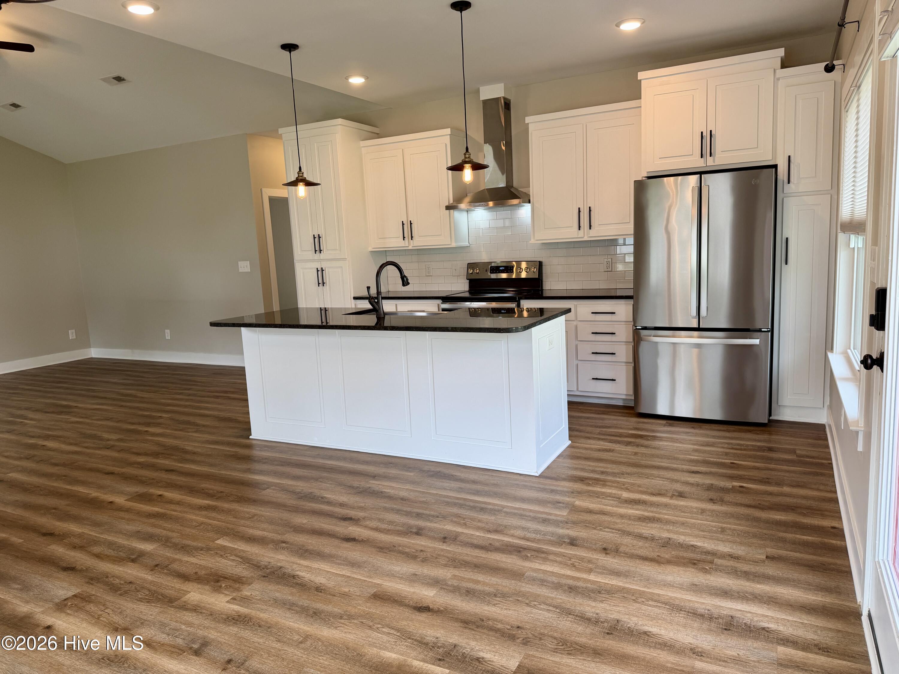18 Wildberry Court Property Photo 6