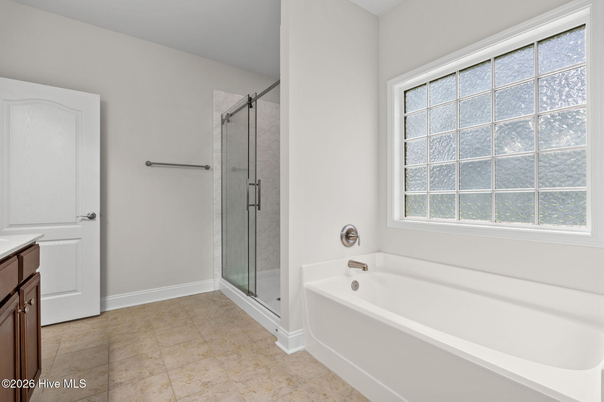 8064 W Highcroft Drive Ne Property Photo 27