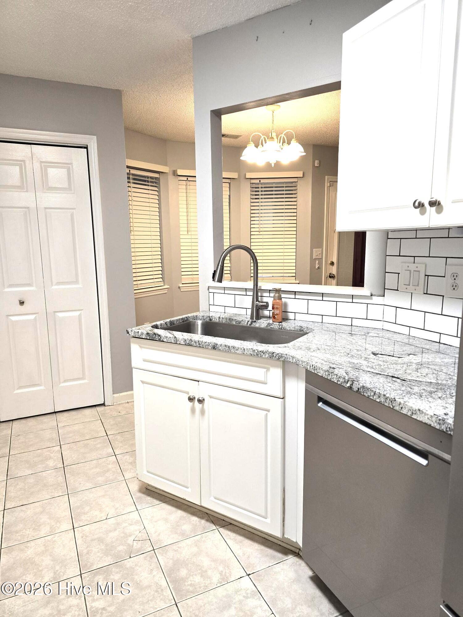 883 Pine Valley Road Property Photo 3