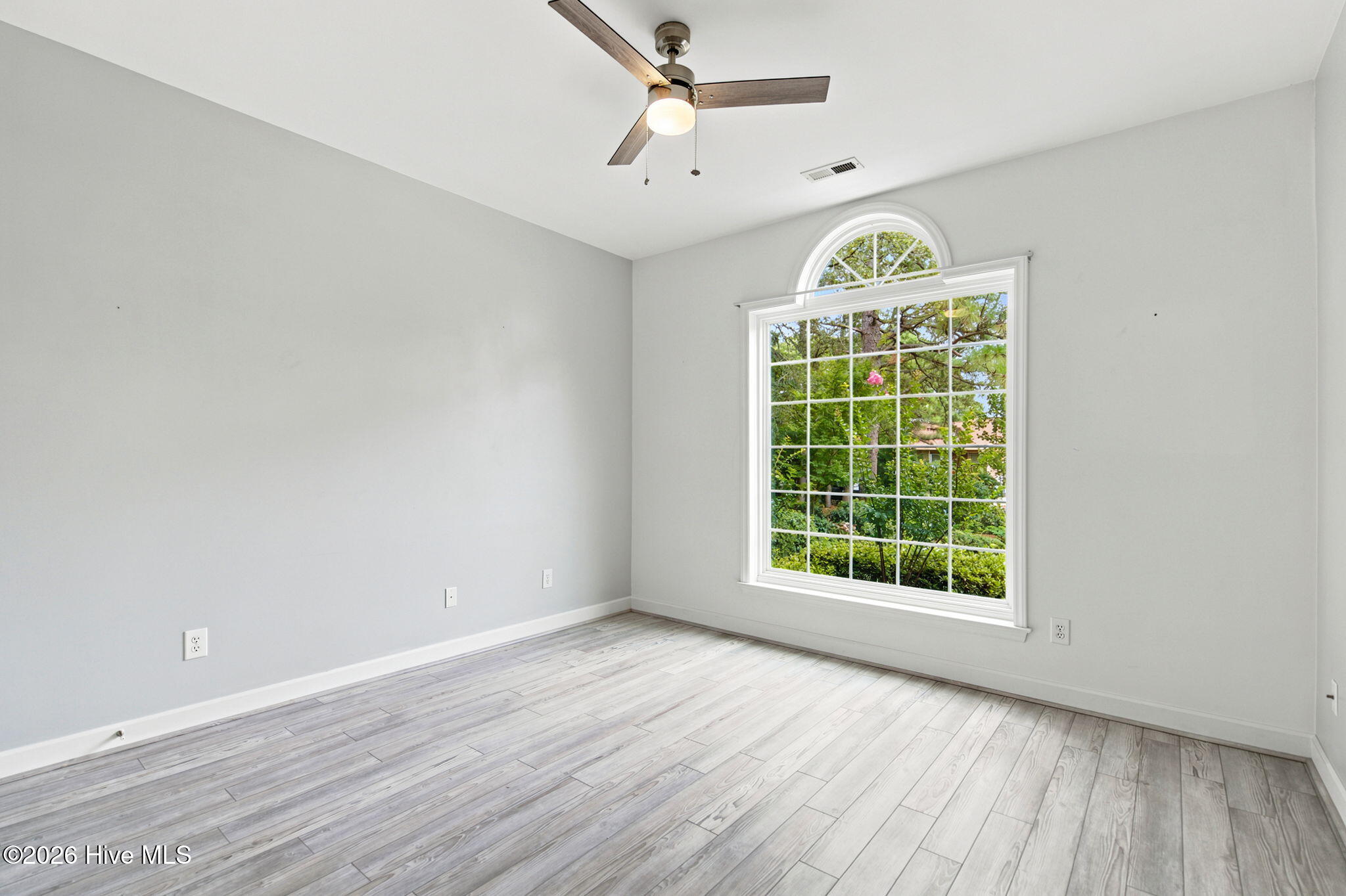 8712 Sedgley Drive Property Photo 31