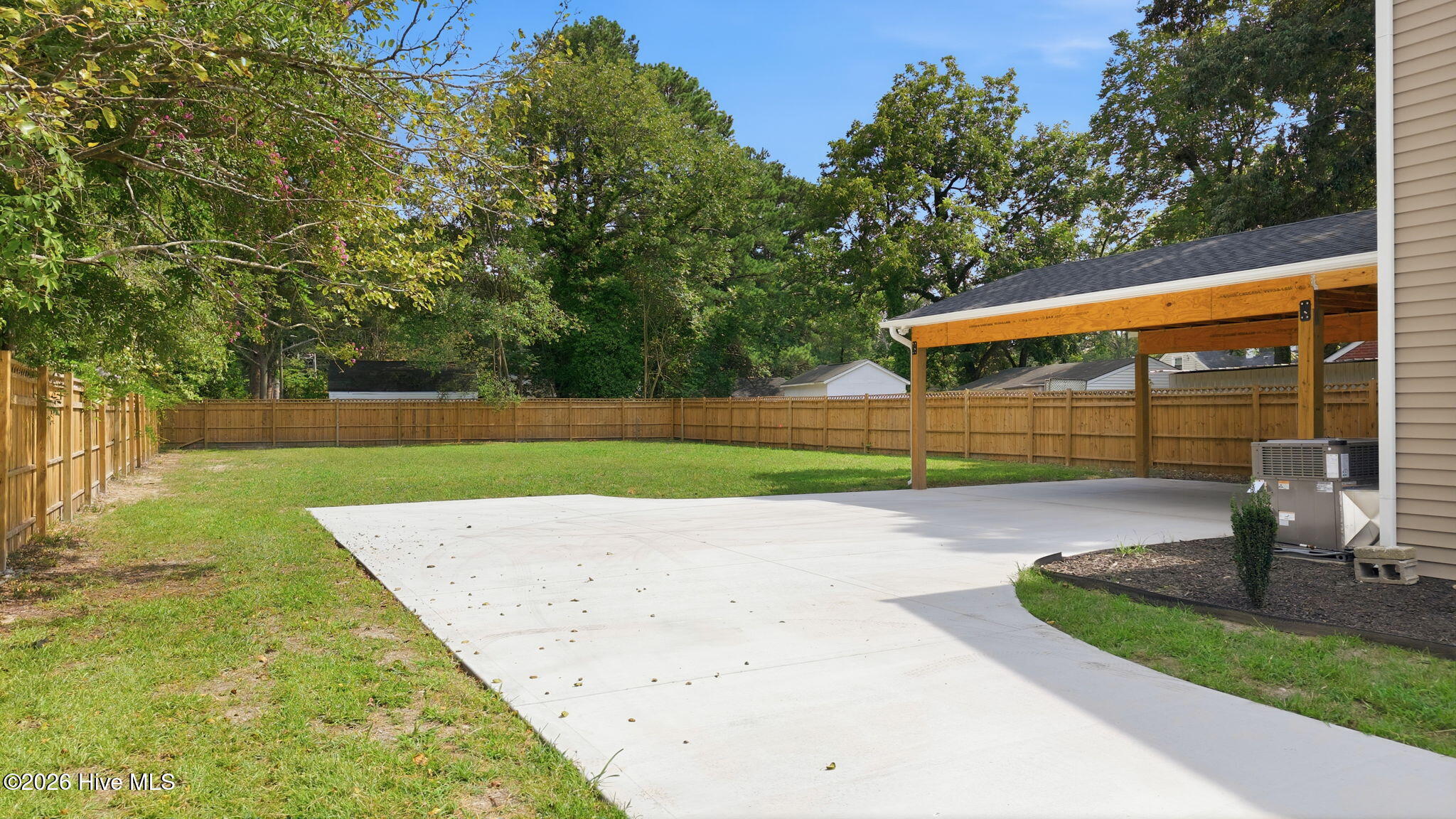 308 Pearson Street N Property Photo 15