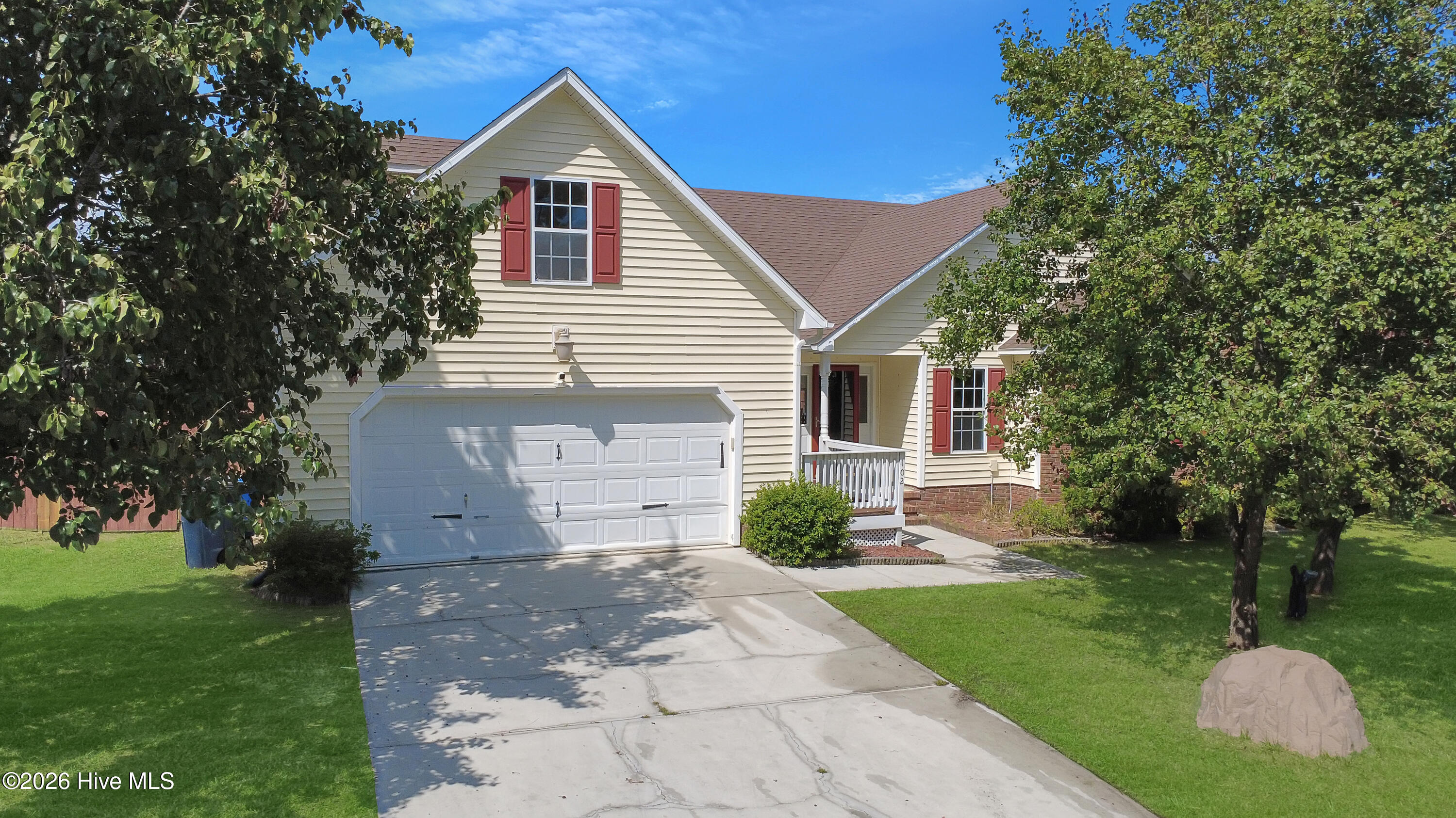 102 Winfall Court Property Photo 1