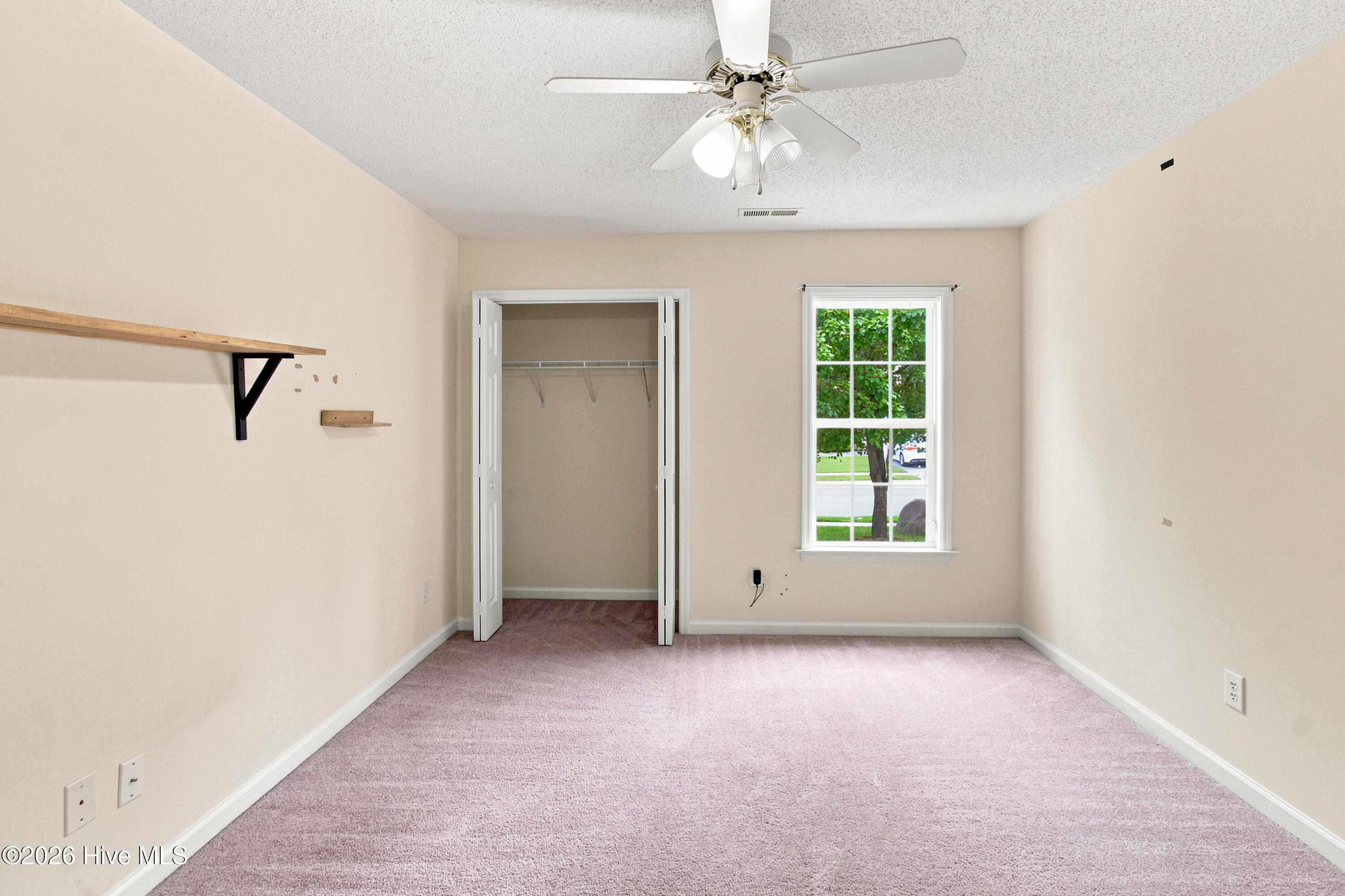 102 Winfall Court Property Photo 11