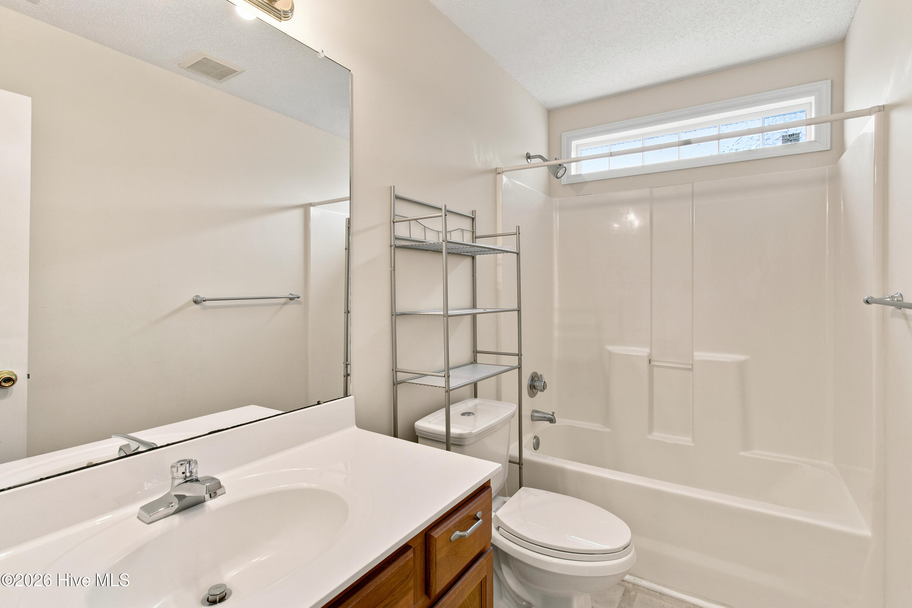 102 Winfall Court Property Photo 13