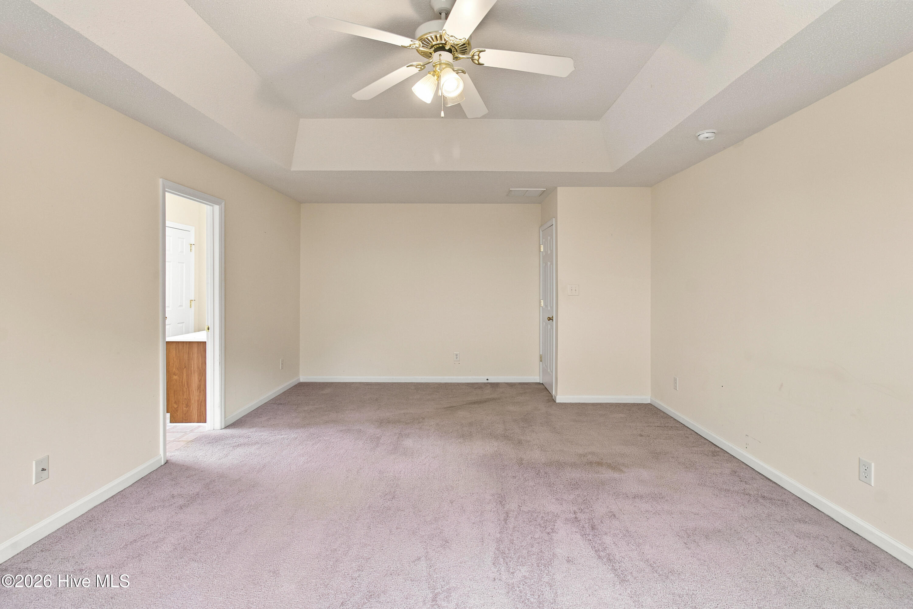 102 Winfall Court Property Photo 24