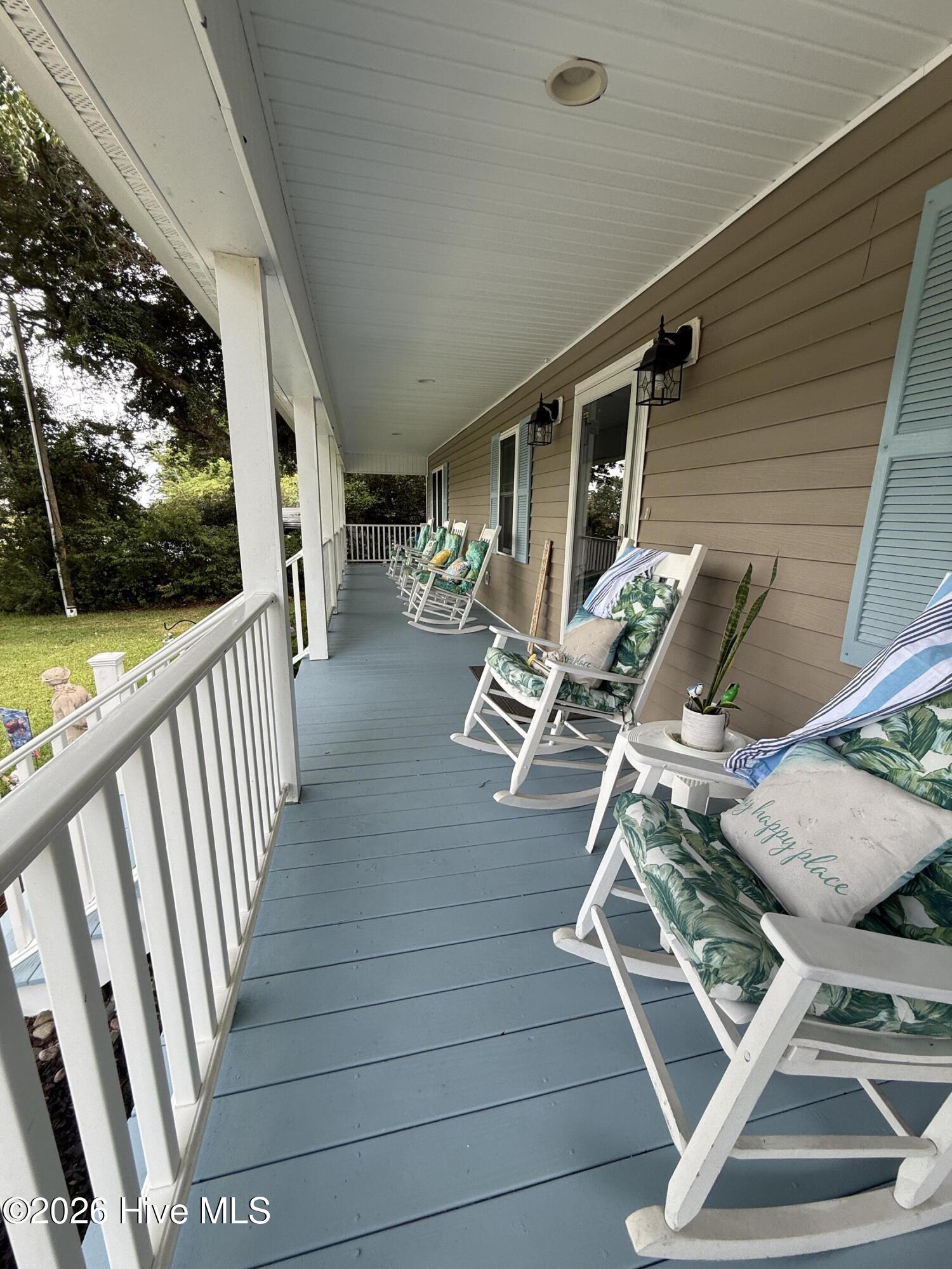 115 Pender Lane Property Photo 3