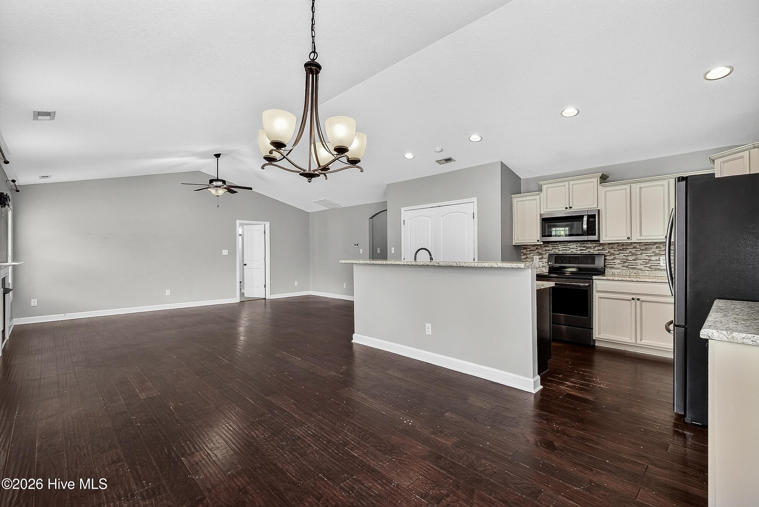 109 Pembury Way Property Photo 10
