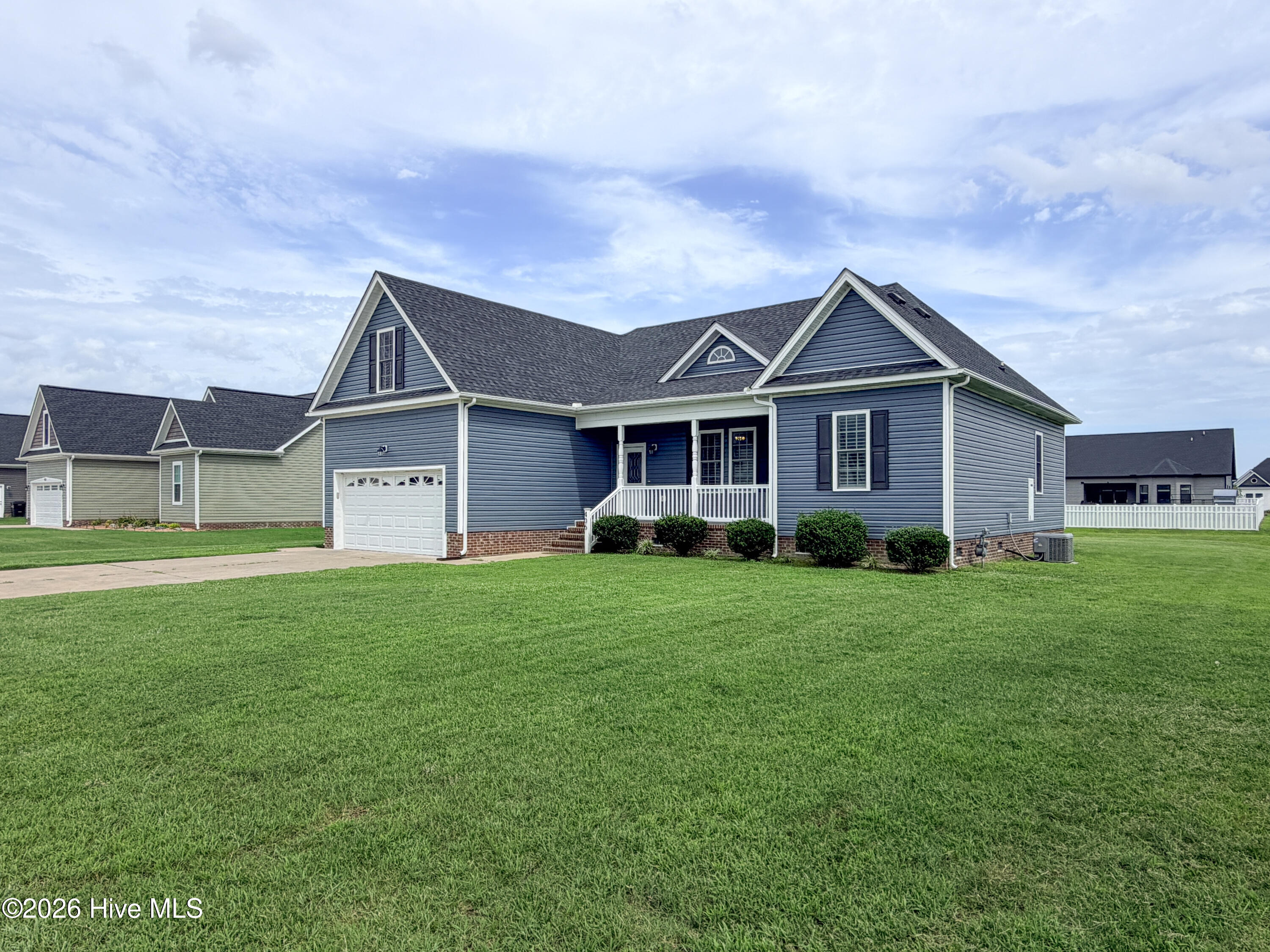 406 Spinnaker Street Property Photo 4