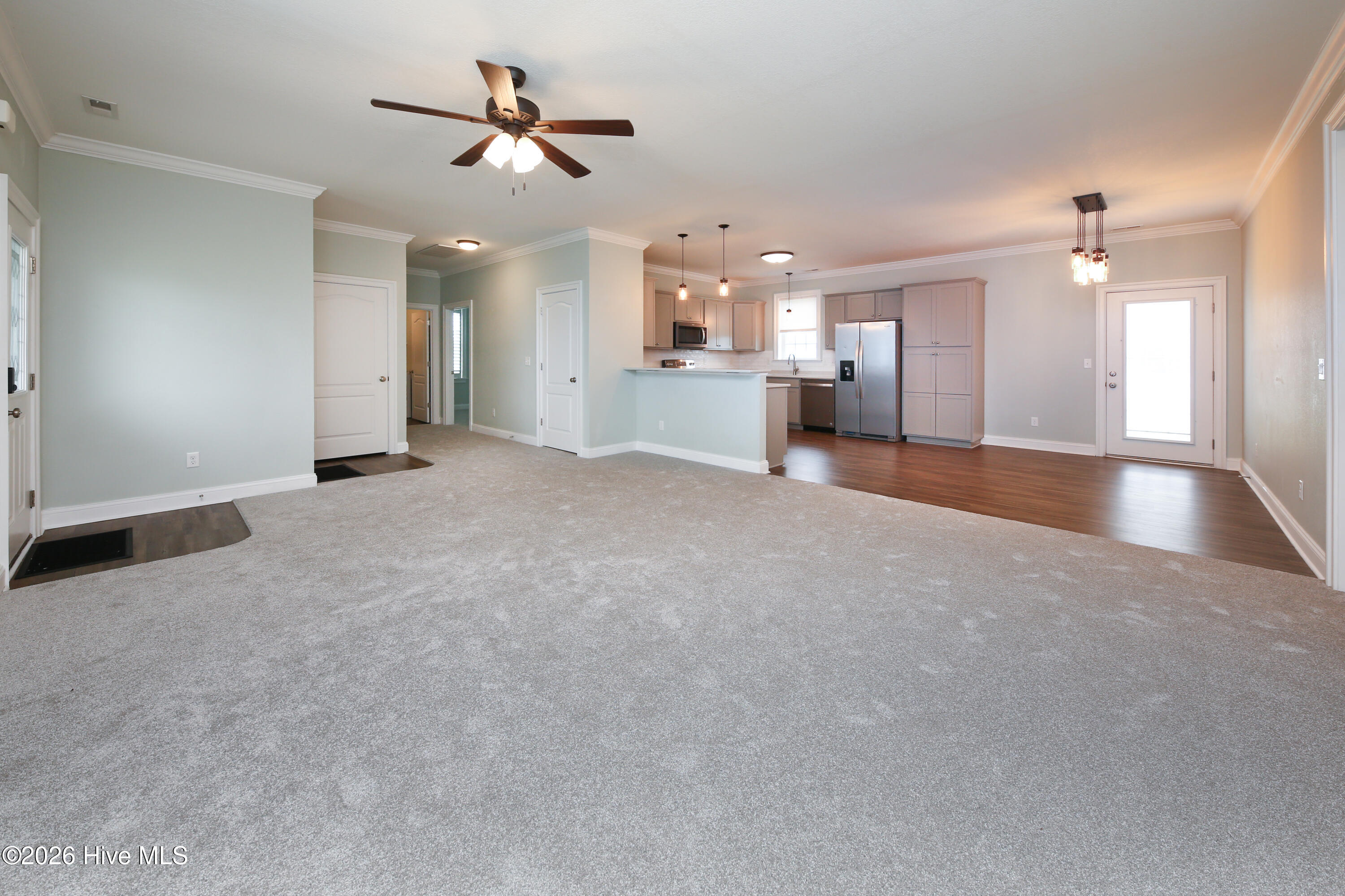 406 Spinnaker Street Property Photo 14
