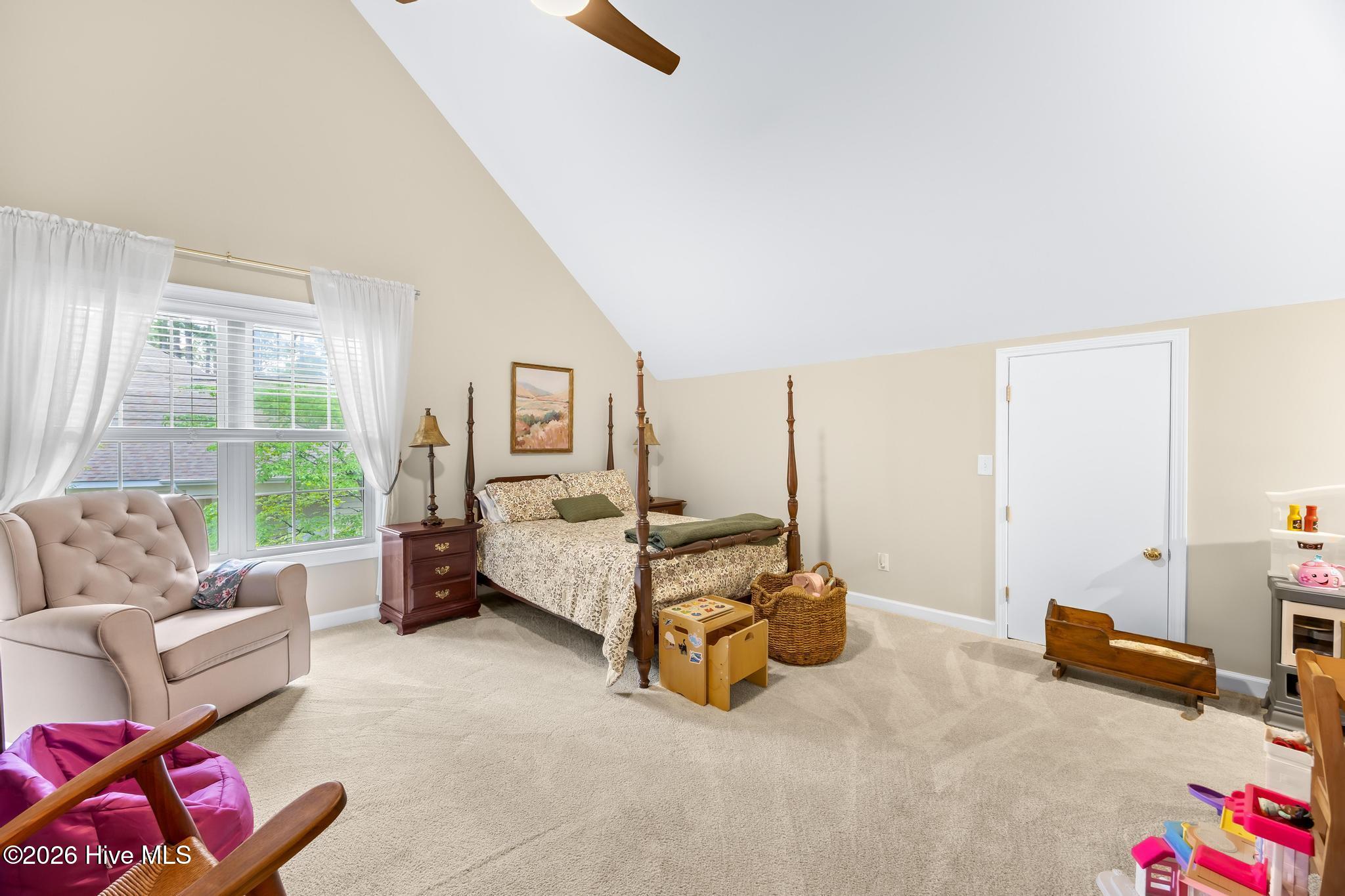 370 Sugar Pine Drive Property Photo 25