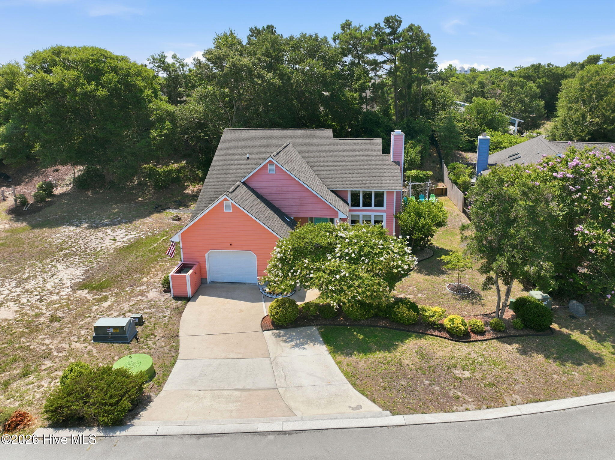 8725 Plantation Drive Property Photo 1