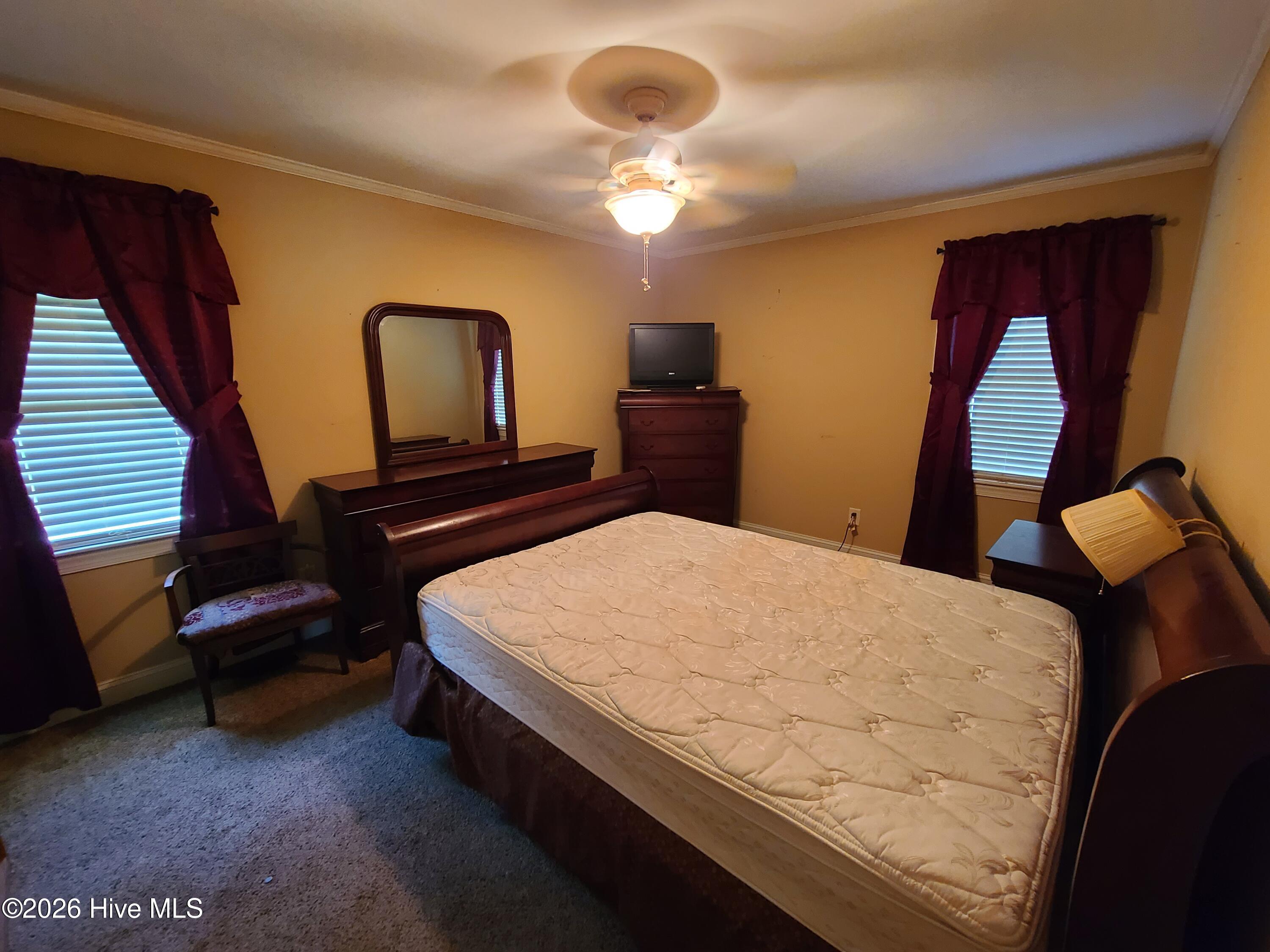 569 Central Avenue Property Photo 18